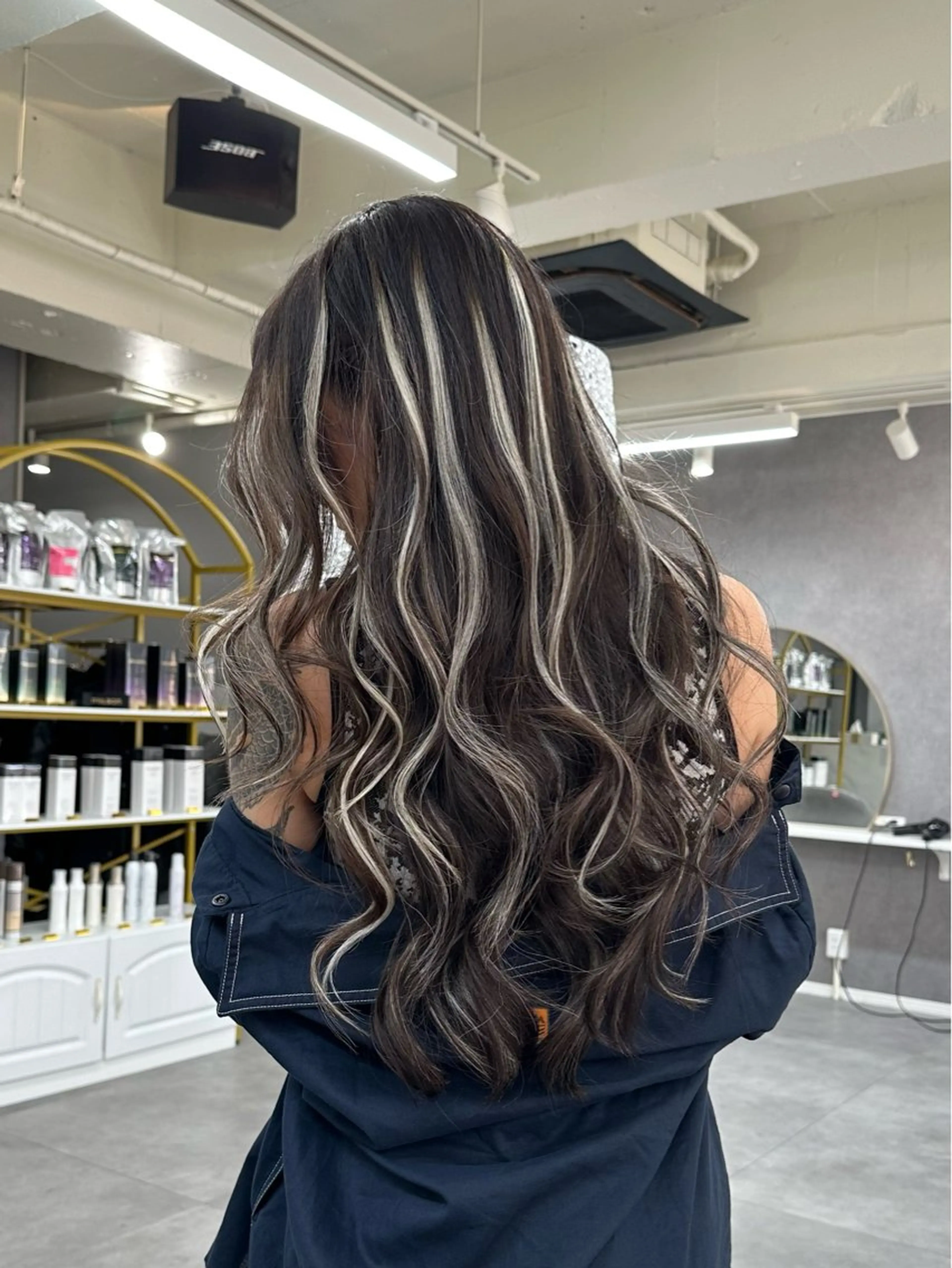 世界最新技術LEDエクステ最高級エクステ/60本/1本1g/52cm 馴染ませカット込みの写真