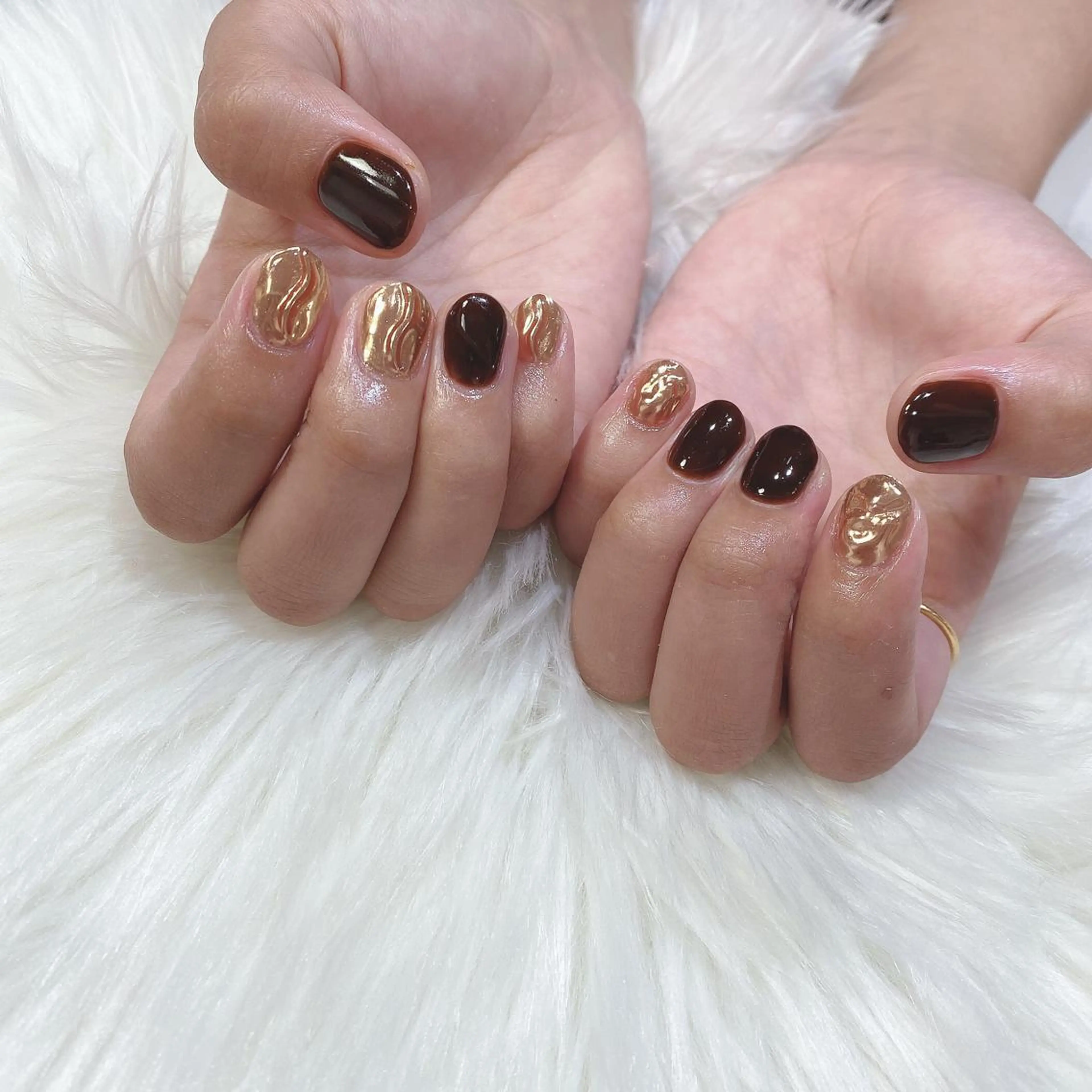 ネイル ハンドネイル 西岡 杏のネイルデザイン