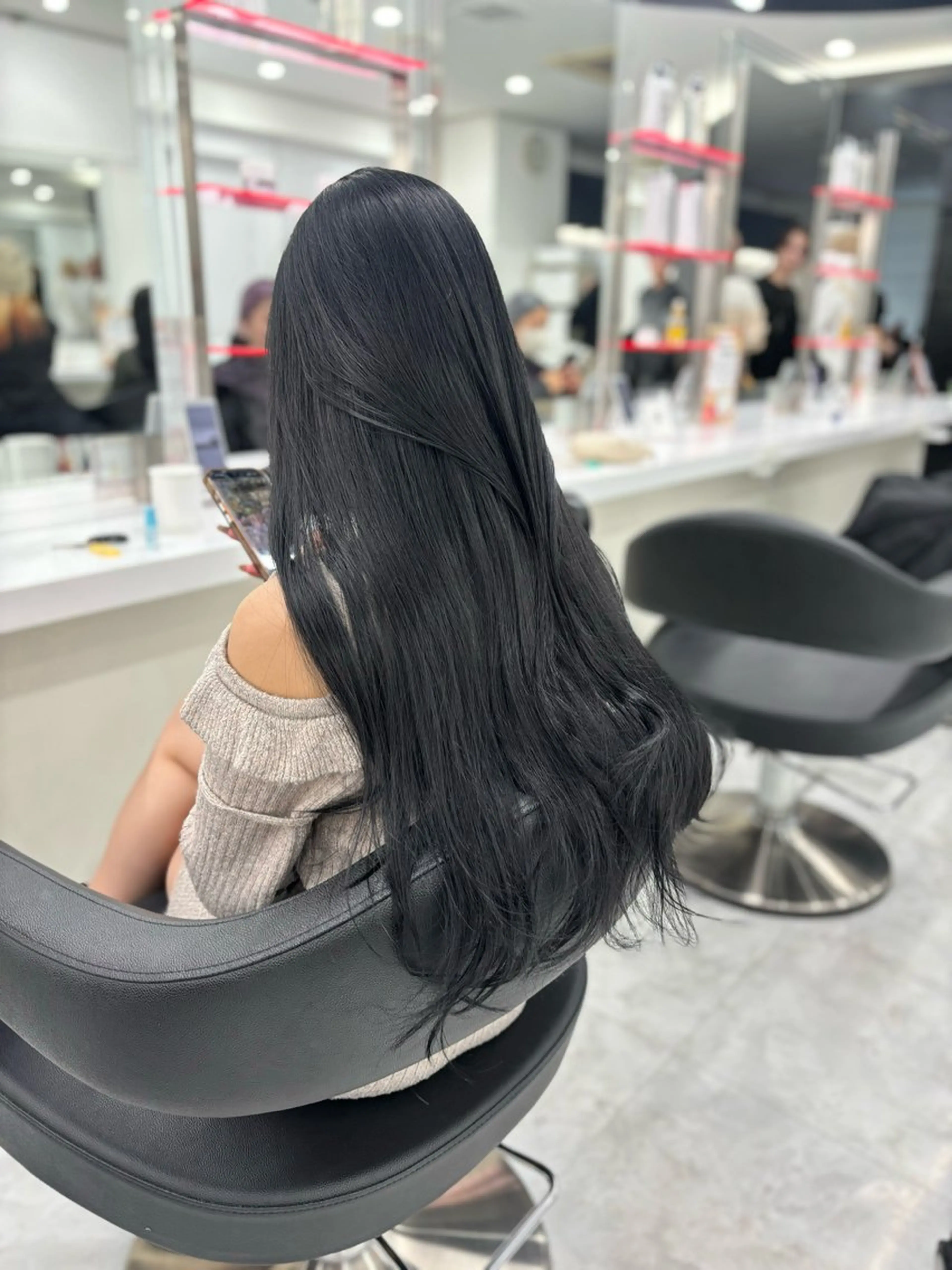 ロング まろっと艶感ブラウン ベージュ🤍まなかのヘアスタイル