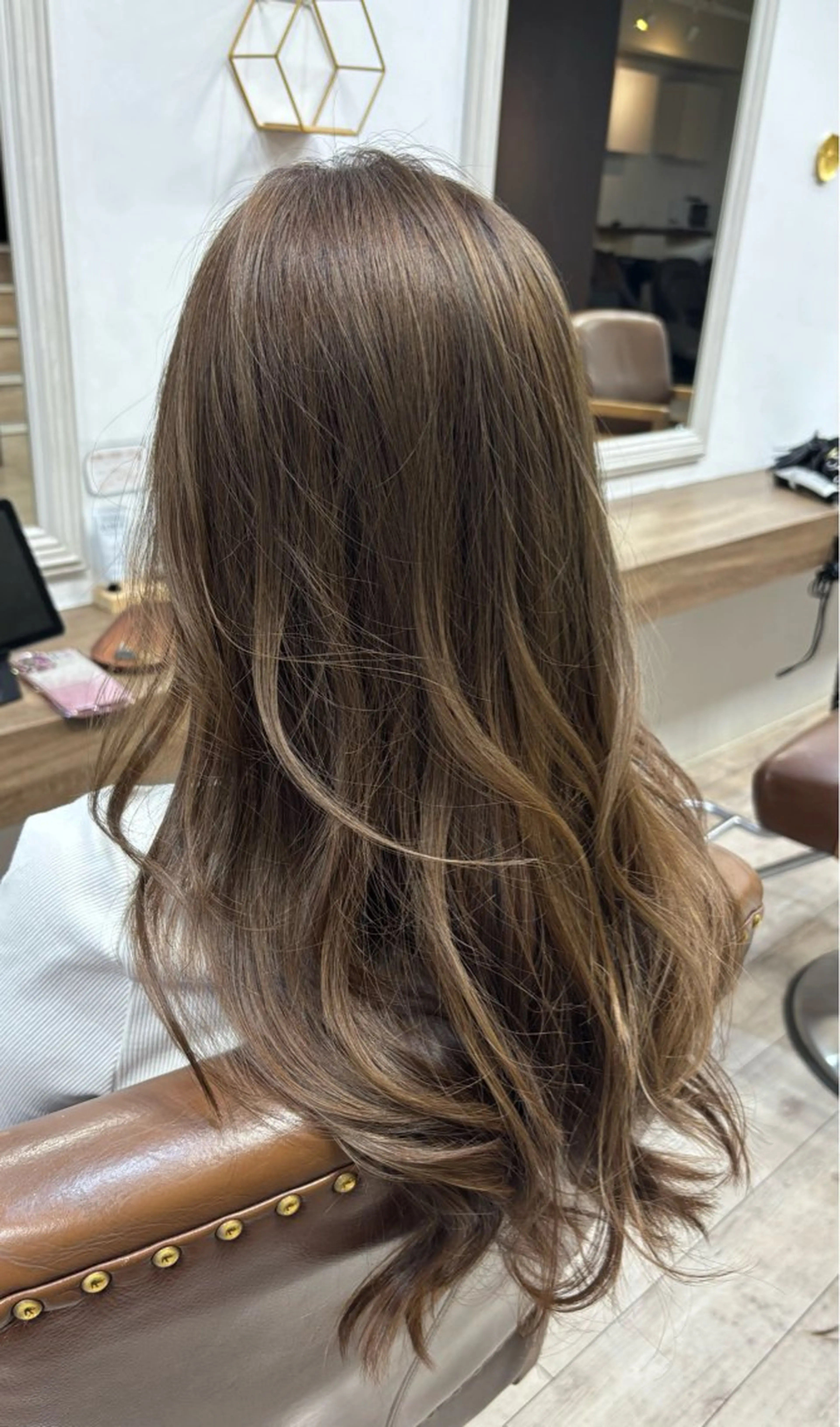 ロング パーマ 西田 敏幸のヘアスタイル