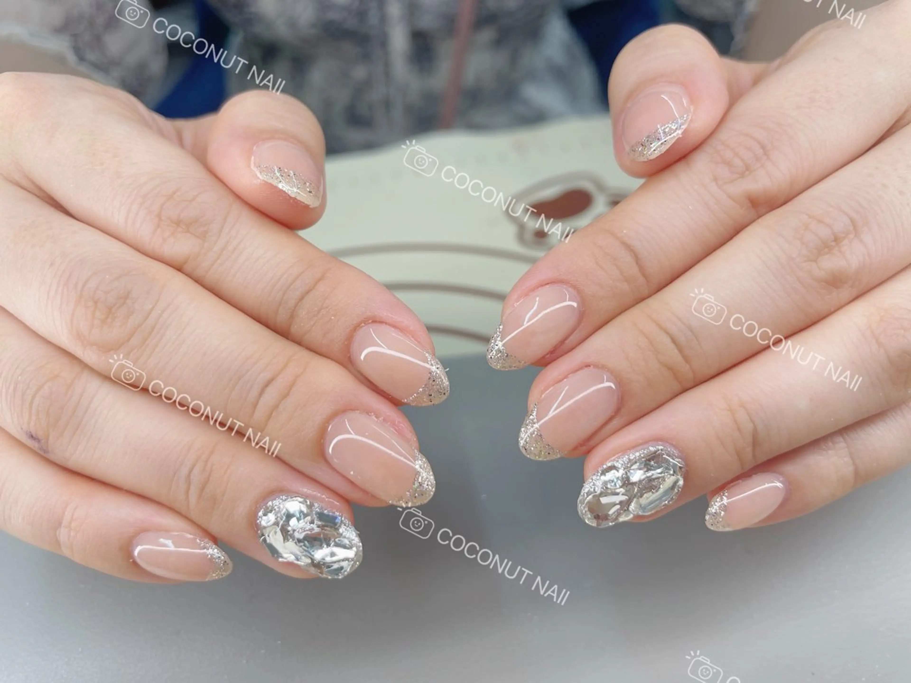 ネイル ハンドネイル 神田 ココナッツのネイルデザイン