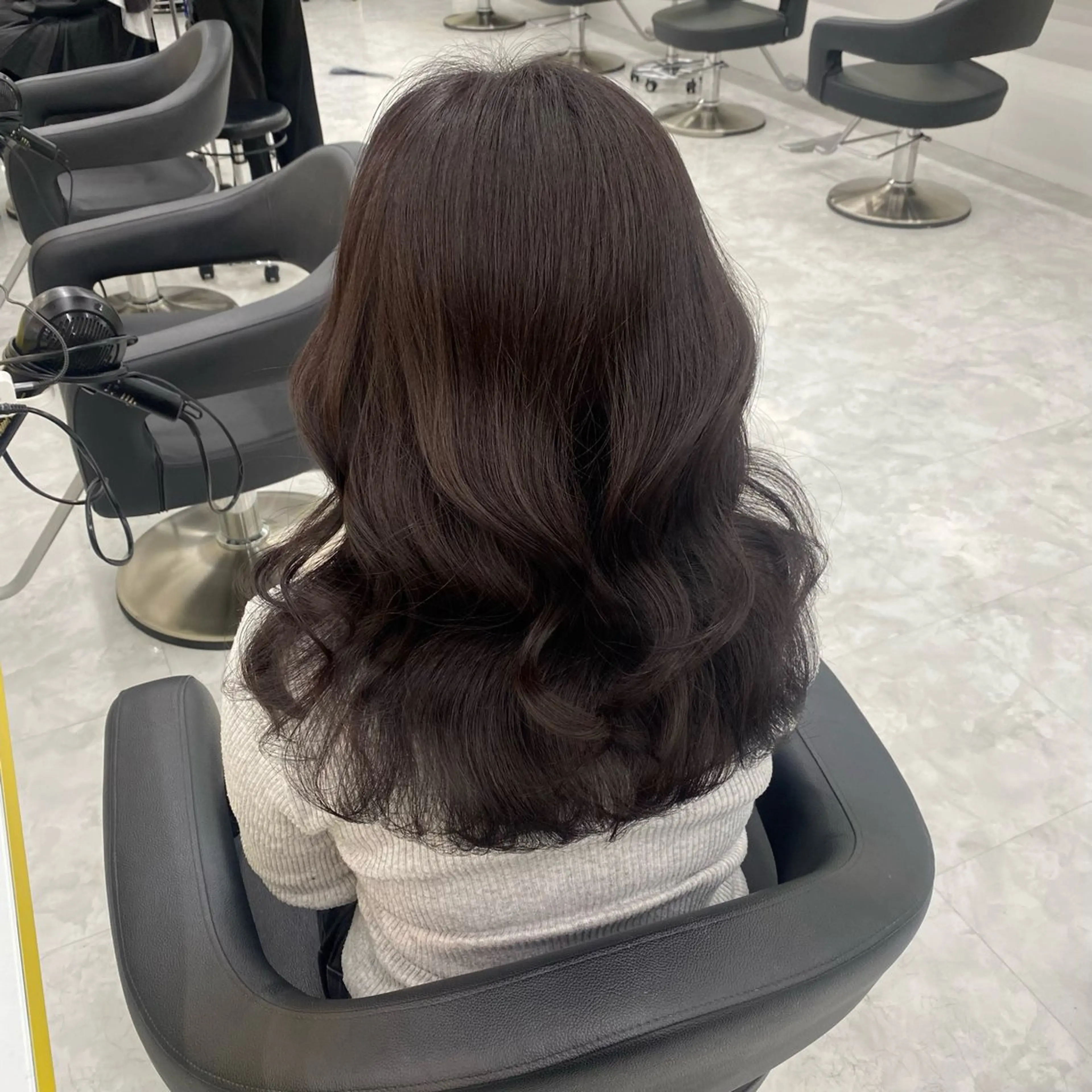 セミロング カラー パーマ ヘアアレンジ メンズ キッズ メンズブリーチ ブリーチ ブラウンカラー 透明感カラー ココアブラウン ヘアカラー 💖横浜ブリーチなし 💖MIHOのヘアスタイル