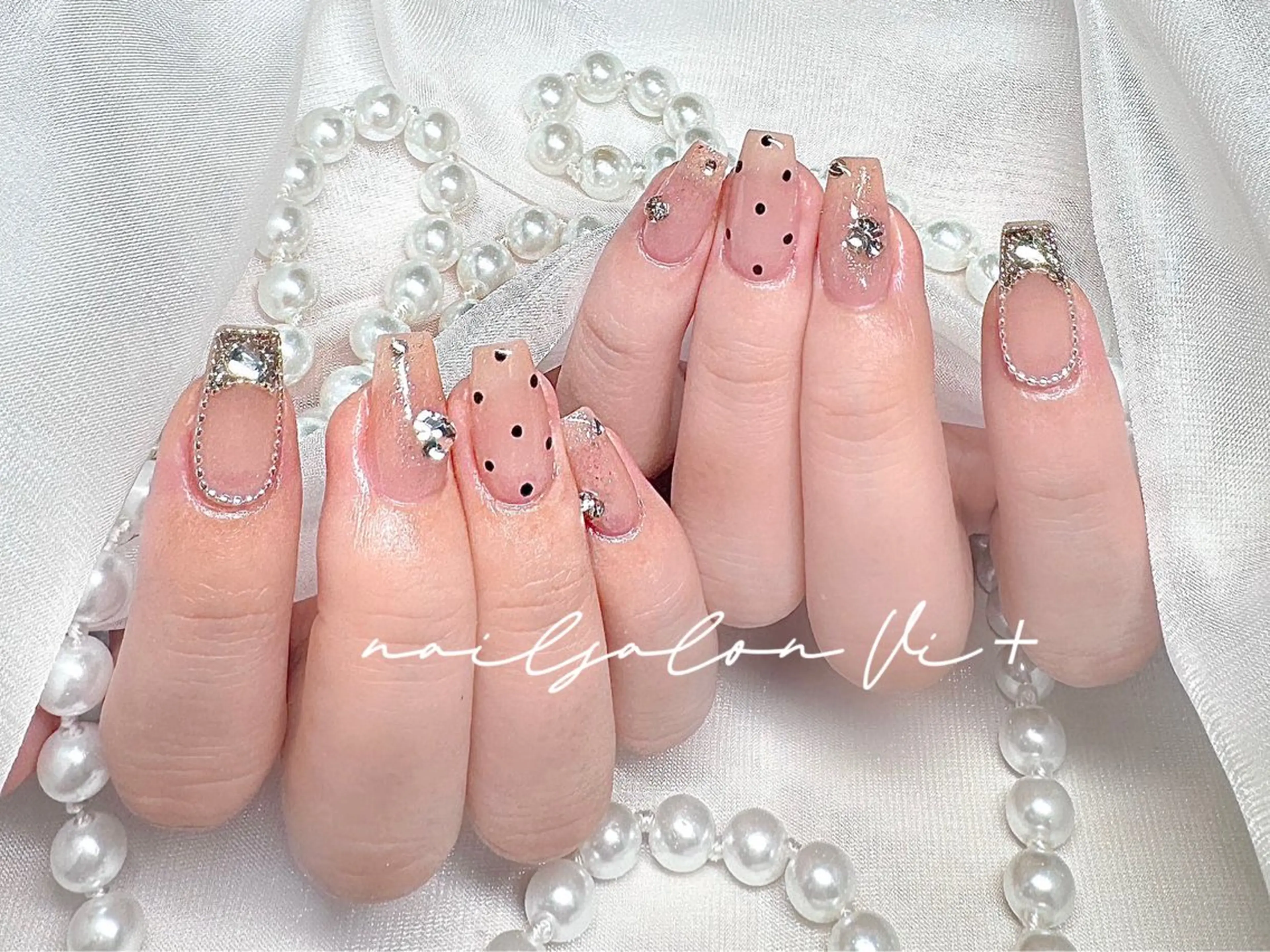 ネイル ハンドネイル ✨Nailsalon Vi+✨のネイルデザイン