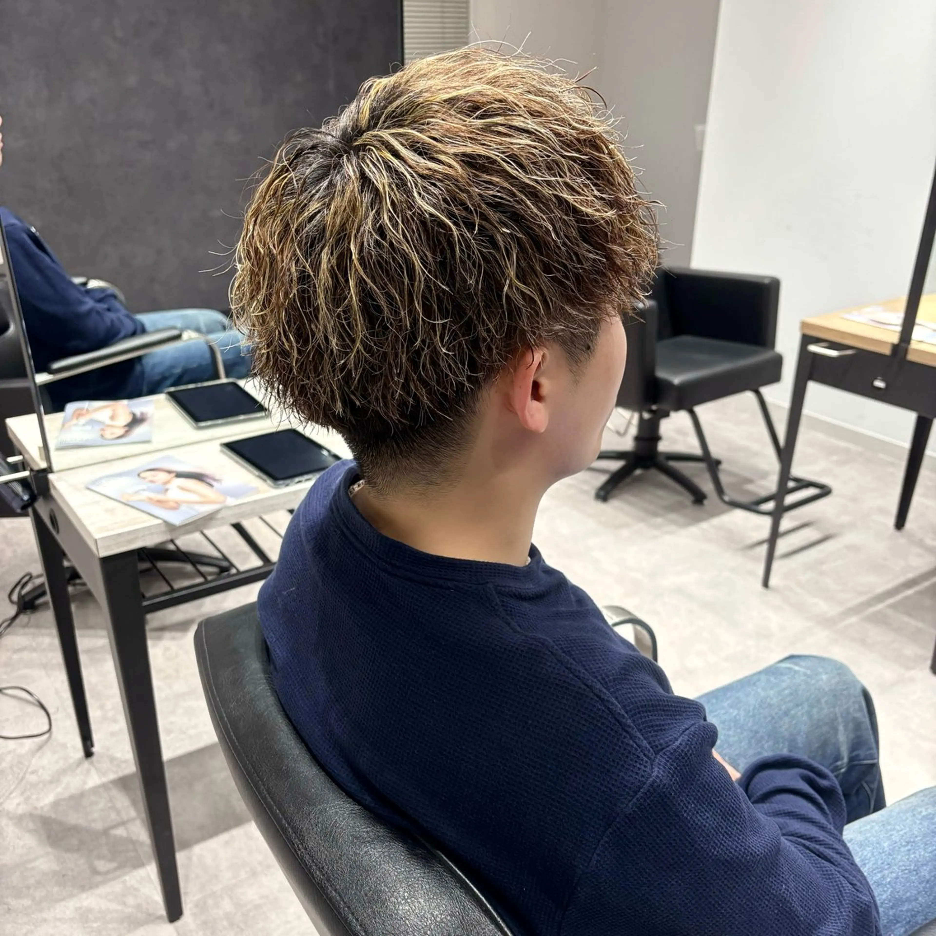 カラー パーマ メンズ メンズメッシュ メッシュ カット ヘアカラー パーマ 浜松/メンズサロン/ Yuna🐈‍⬛🫧のヘアスタイル