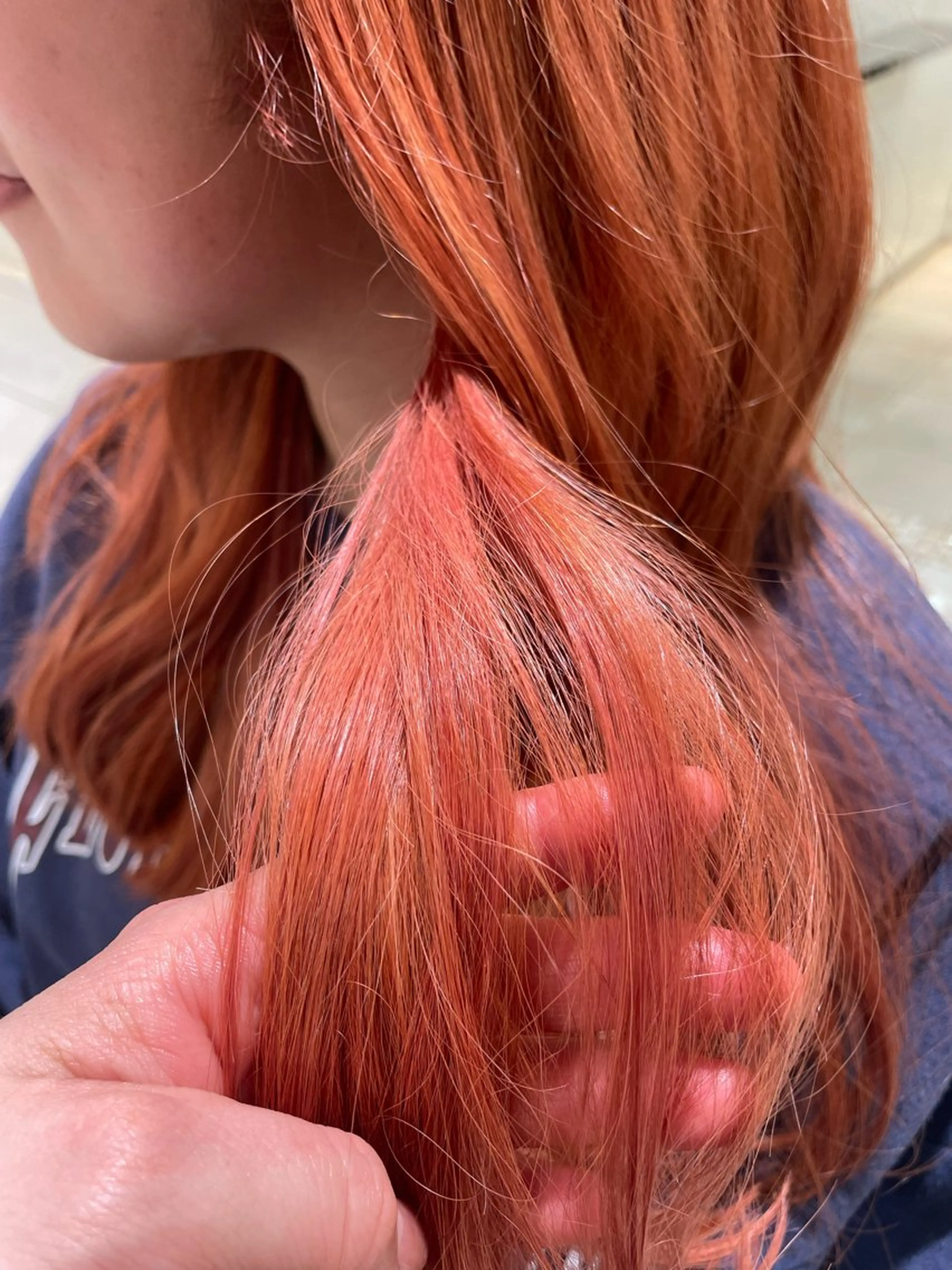 ロング カラー ブリーチ ZENKO国分寺所属・まるやま ひなこ/艶髪カラーのヘアスタイル