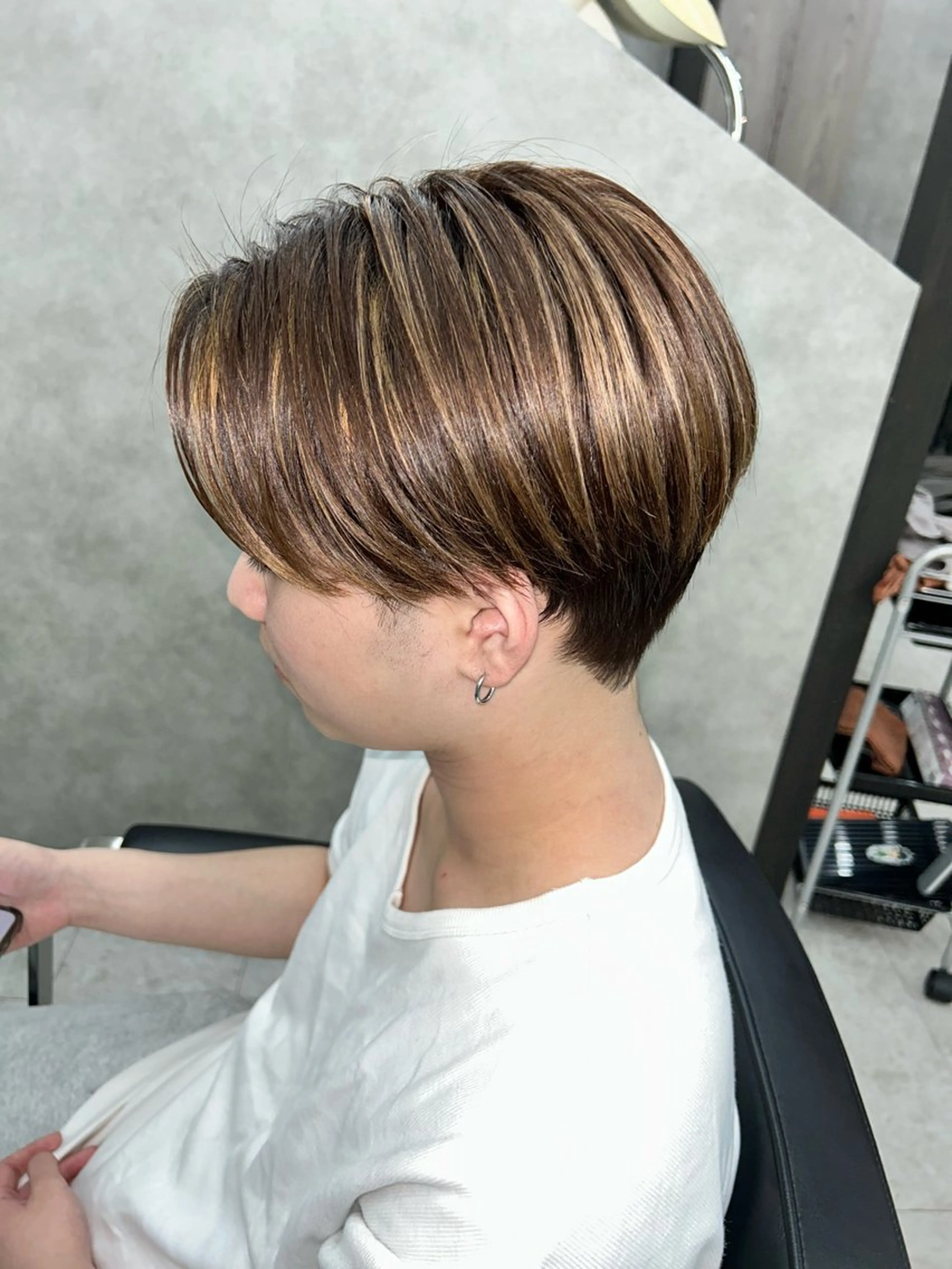 メンズ カット ヘアカラー トリートメント 顔まわり/レイヤー/ 西村光稀のヘアスタイル