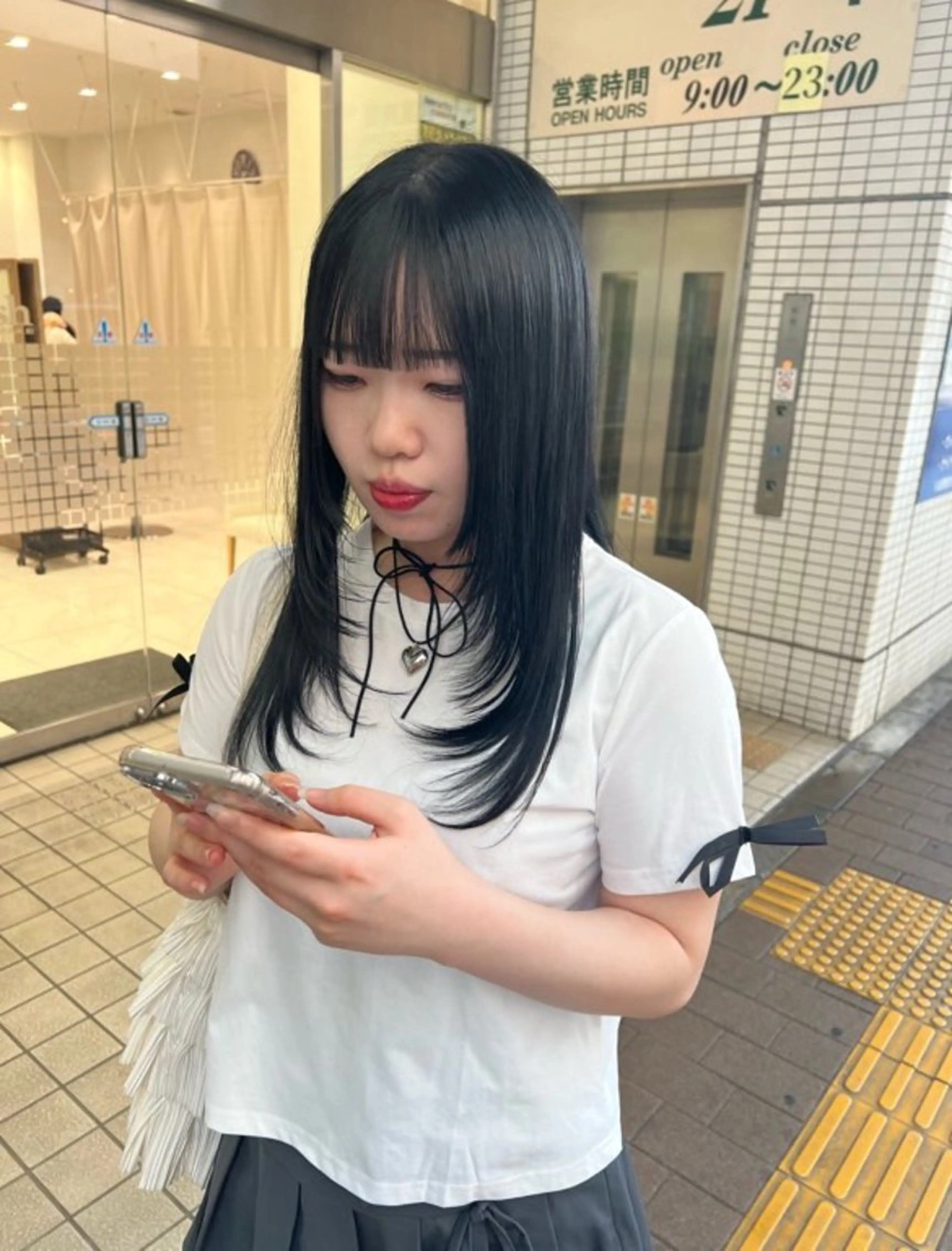 ロング 駒形 七海のヘアスタイル