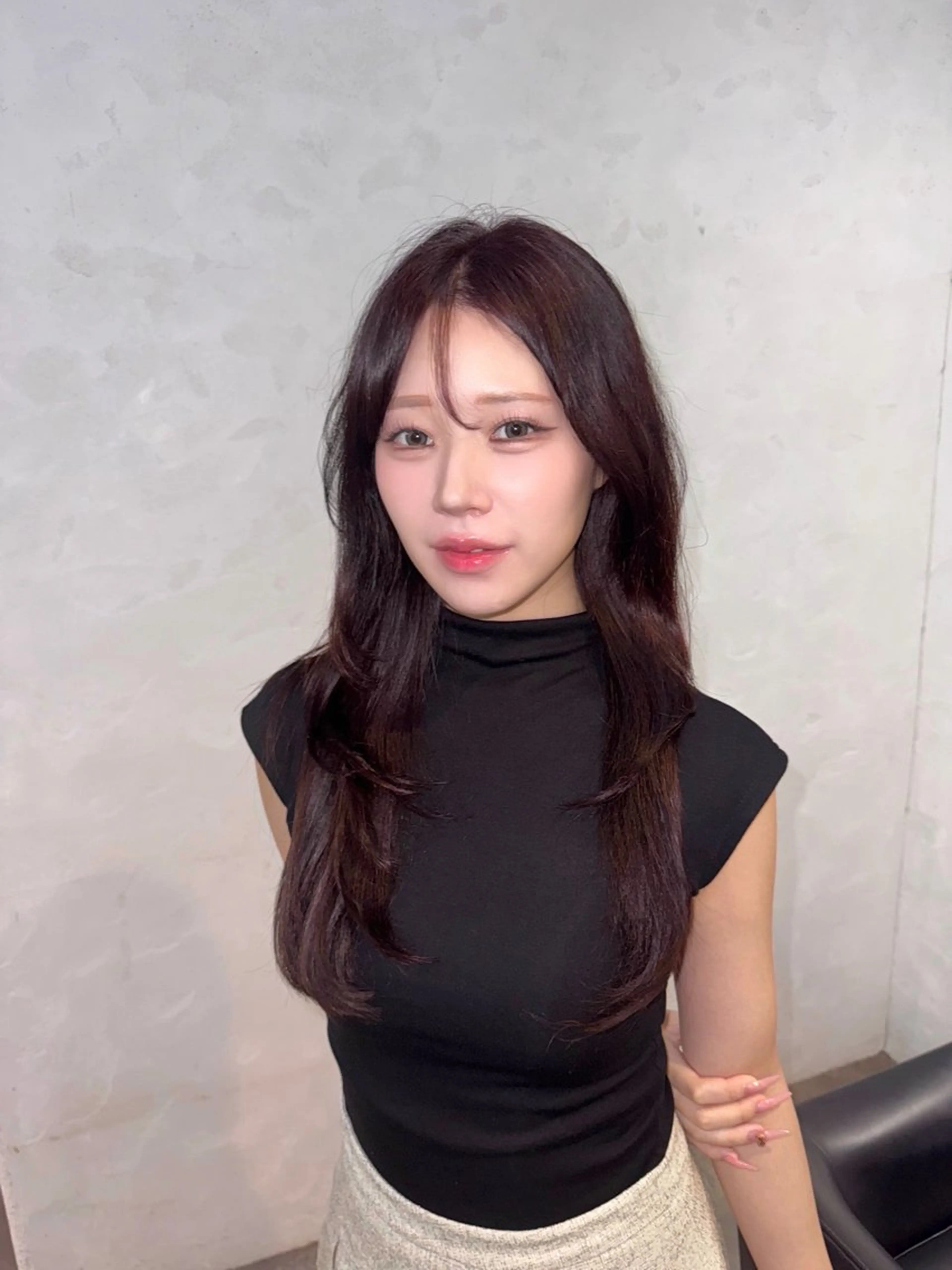 ロング カラー ブリーチ カシス ダブルカラー ブリーチなしカラー レッドカラー カット ヘアカラー トリートメント 透明感カラー ✨ 韓国艶髪💗菅原のヘアスタイル