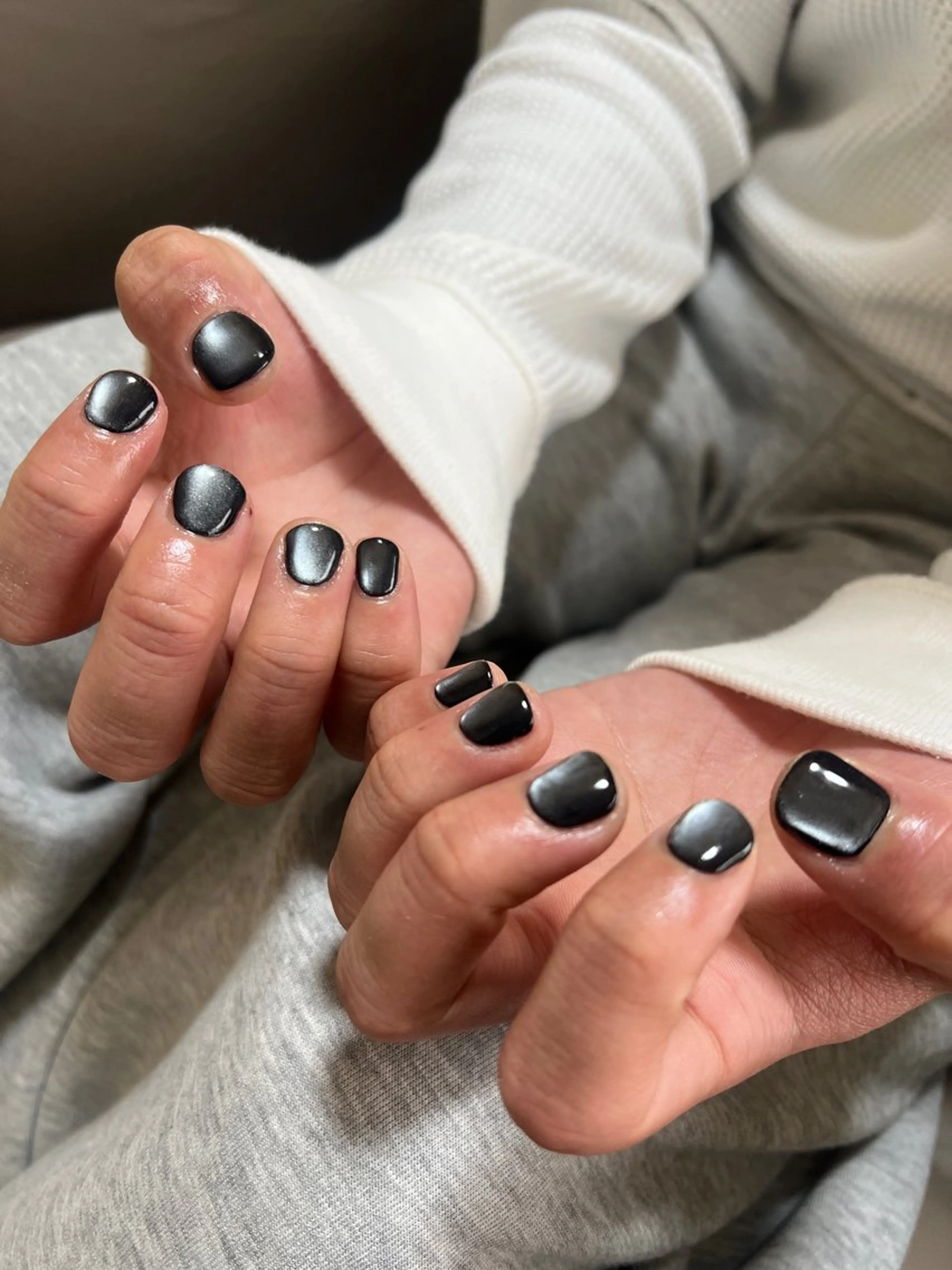 【ハンド】マグネットネイルの写真