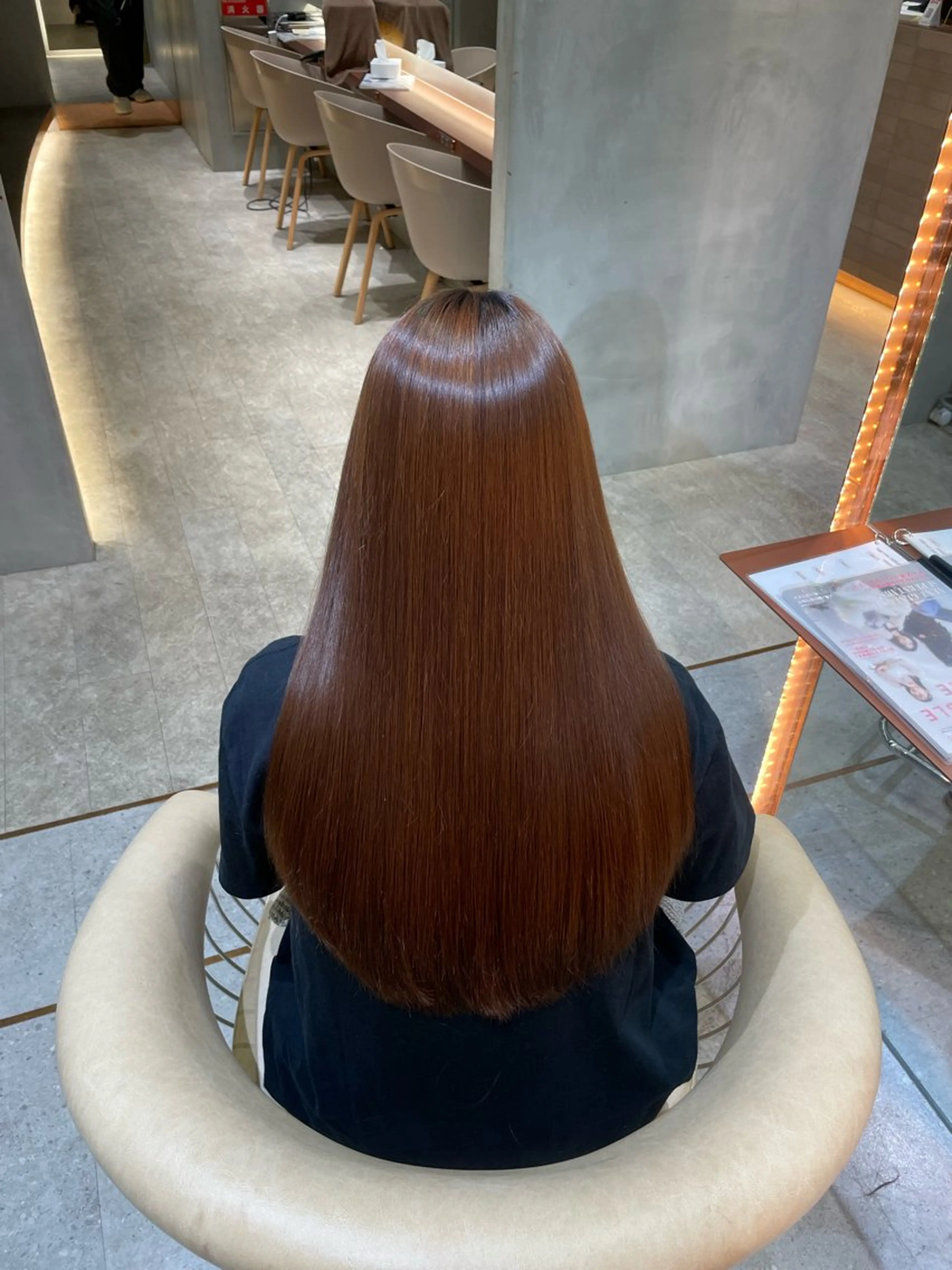 ロング 🦋美髪矯正、髪質 改善のプロ🦋アオイのヘアスタイル