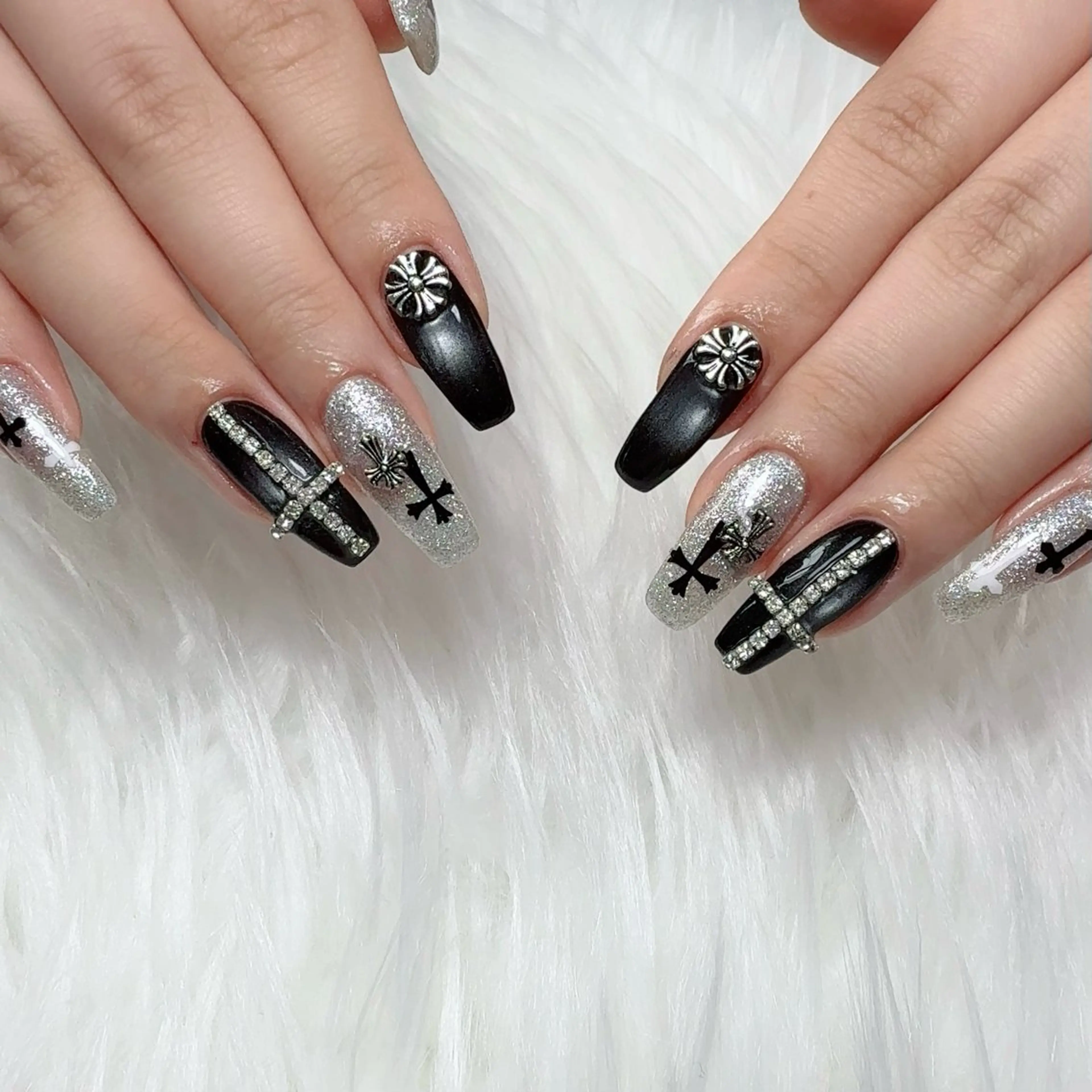 ネイル 持ち込み ハンドネイル L'ino nailのネイルデザイン