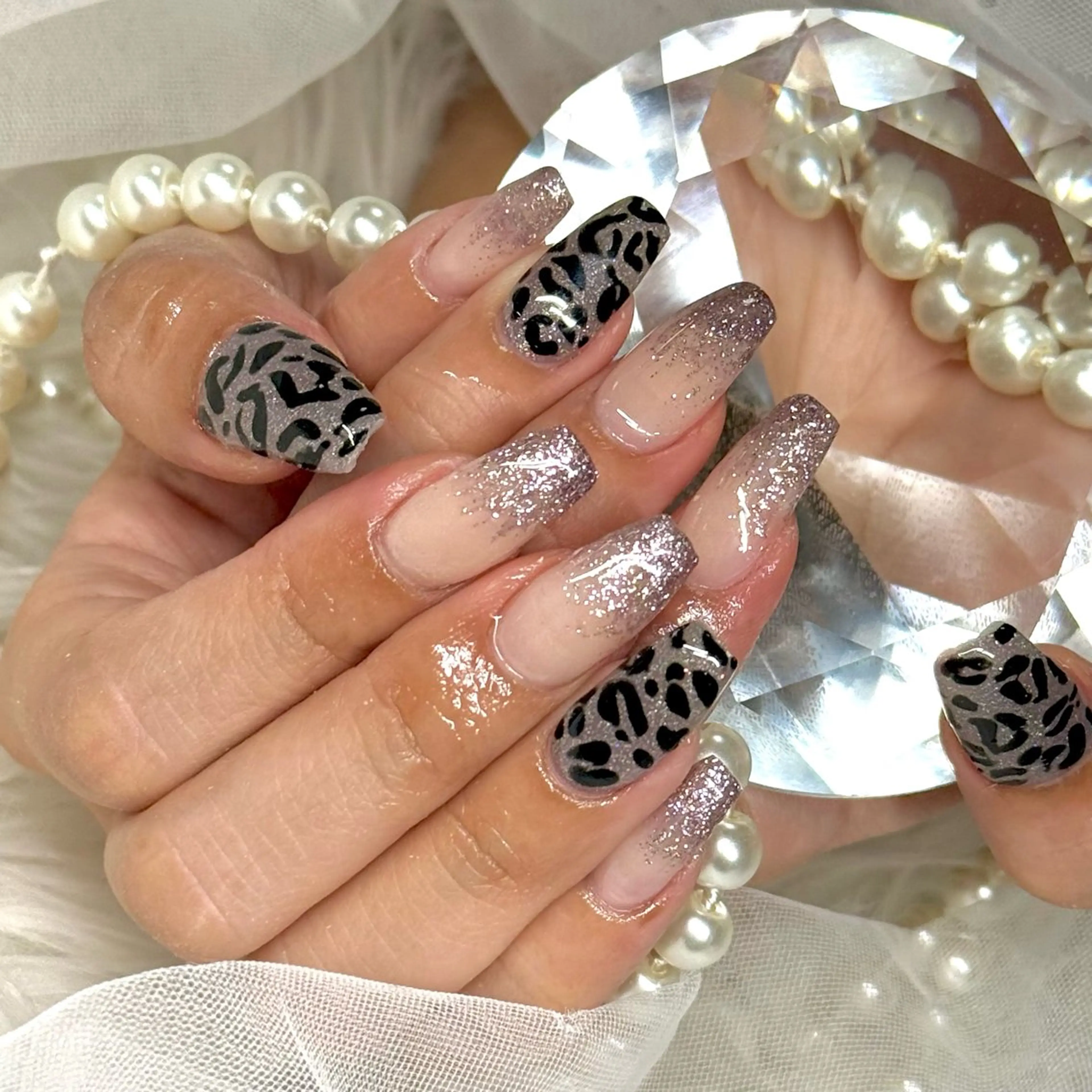 ネイル ルシイ🎀新宿長さ 出しパーツ専門店のネイルデザイン