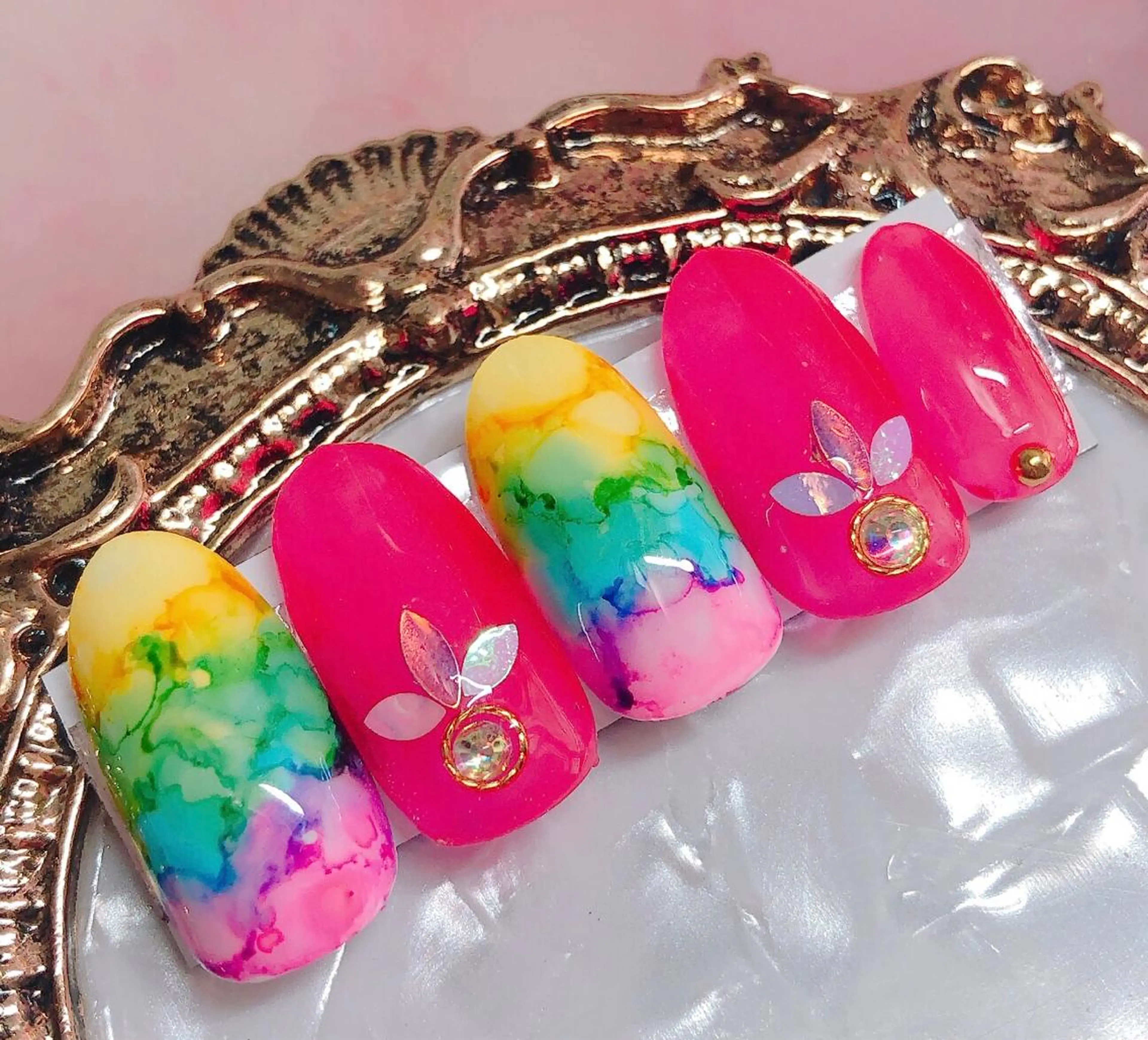 ネイル ハンドネイル CROWN プライベートサロンのネイルデザイン