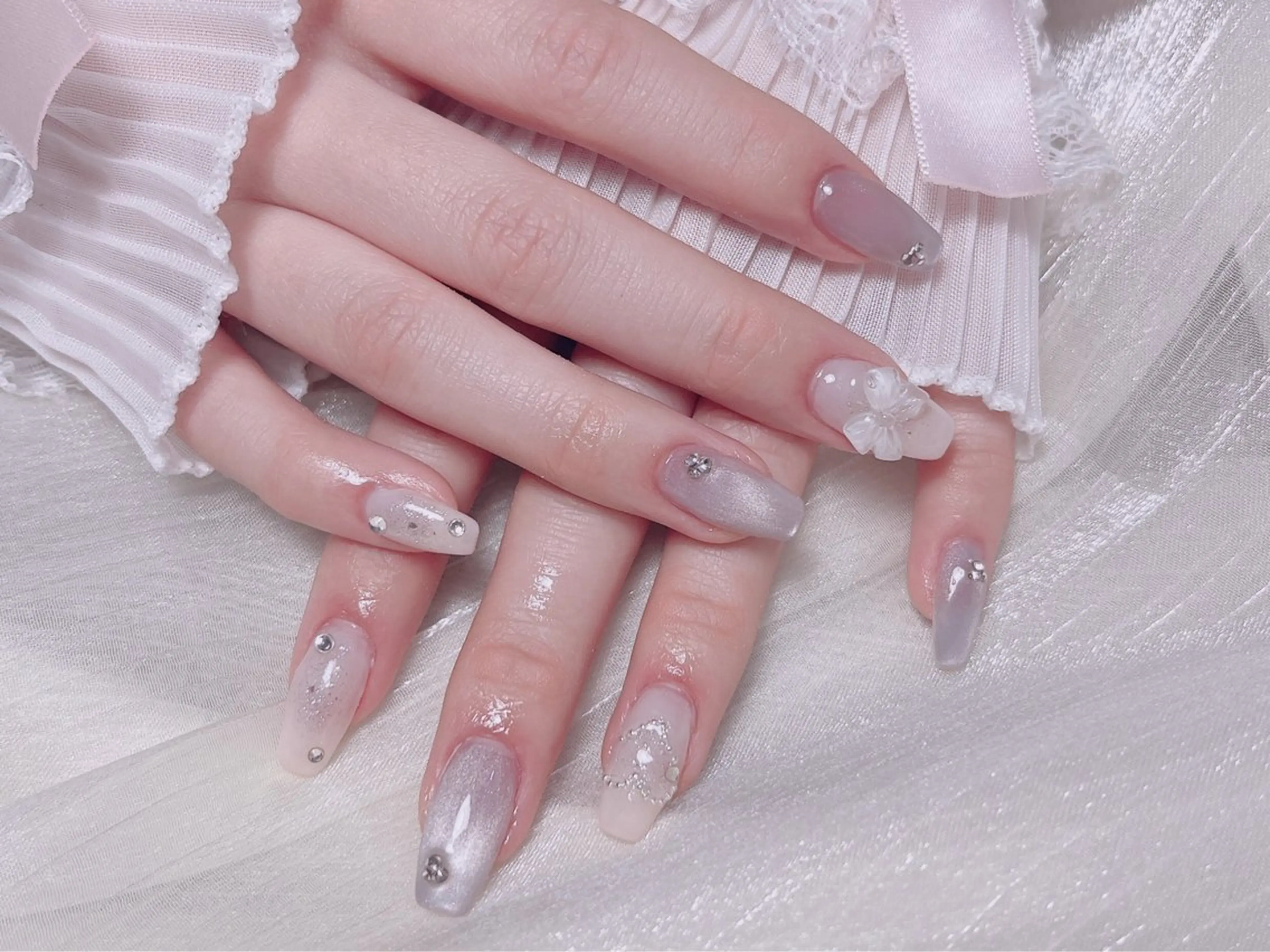 ネイル ハンドネイル KARI ネイルサロンのネイルデザイン