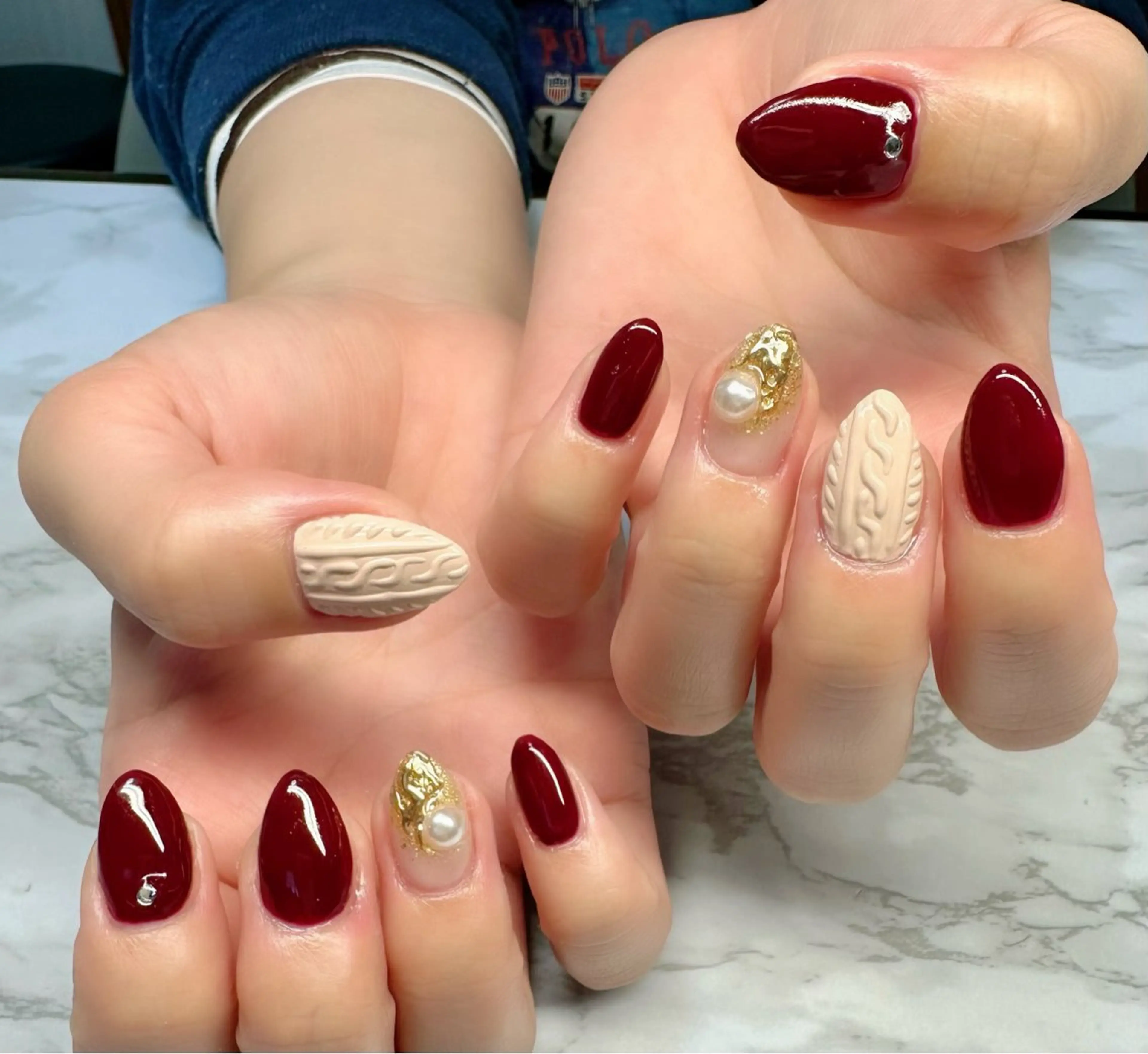 ネイル オーロラネイル ラメ(グリッター) ニュアンスネイル ワンカラーネイル 冬ネイル M.N_ nailのネイルデザイン