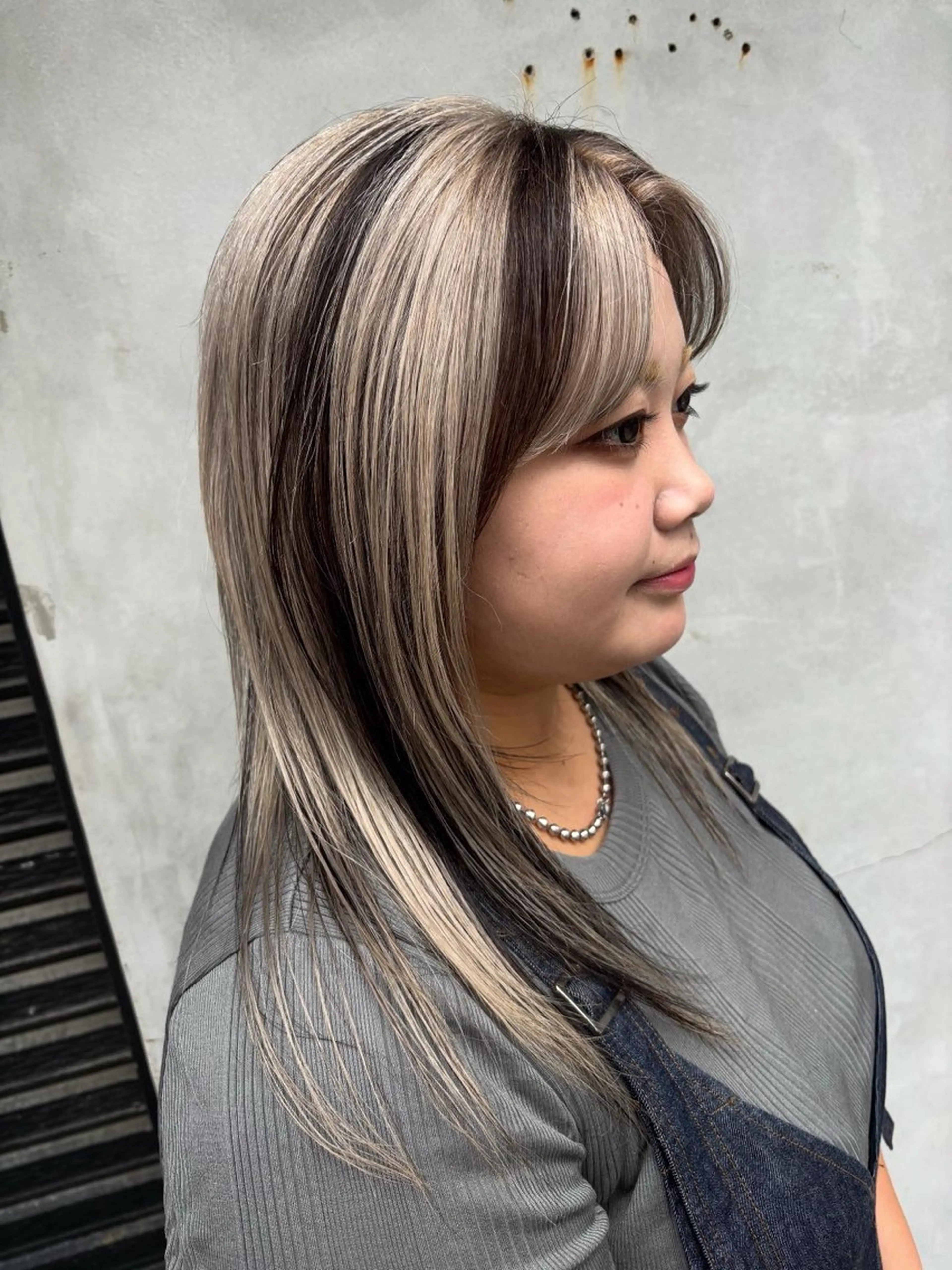 ロング ヘアカラー ヒラカホ/ ブリーチ/似合わせのヘアスタイル