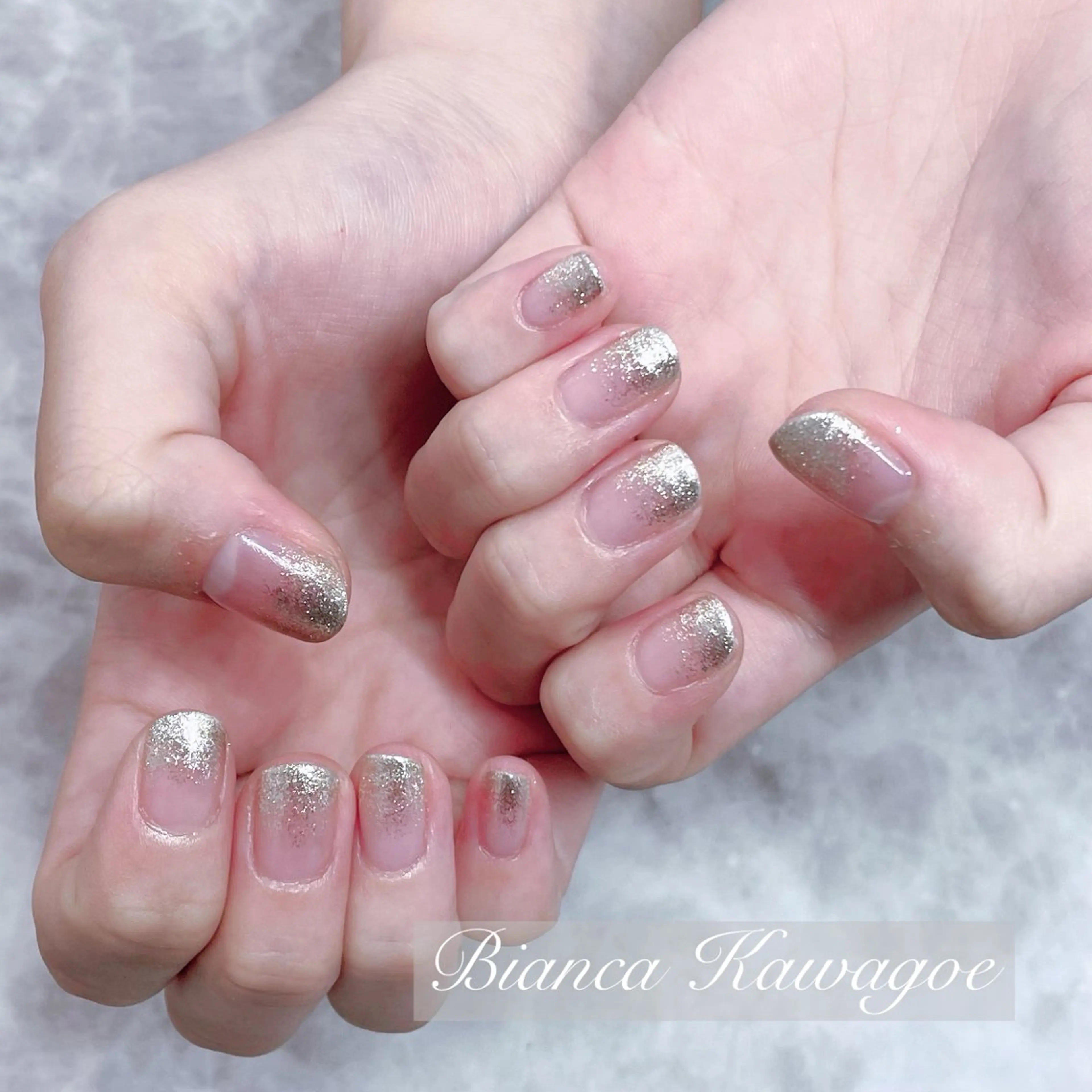 【オフなし】ハンド💅カラグラorラメグラコース🎀パラジェル変更🉑/川越/本川越の写真