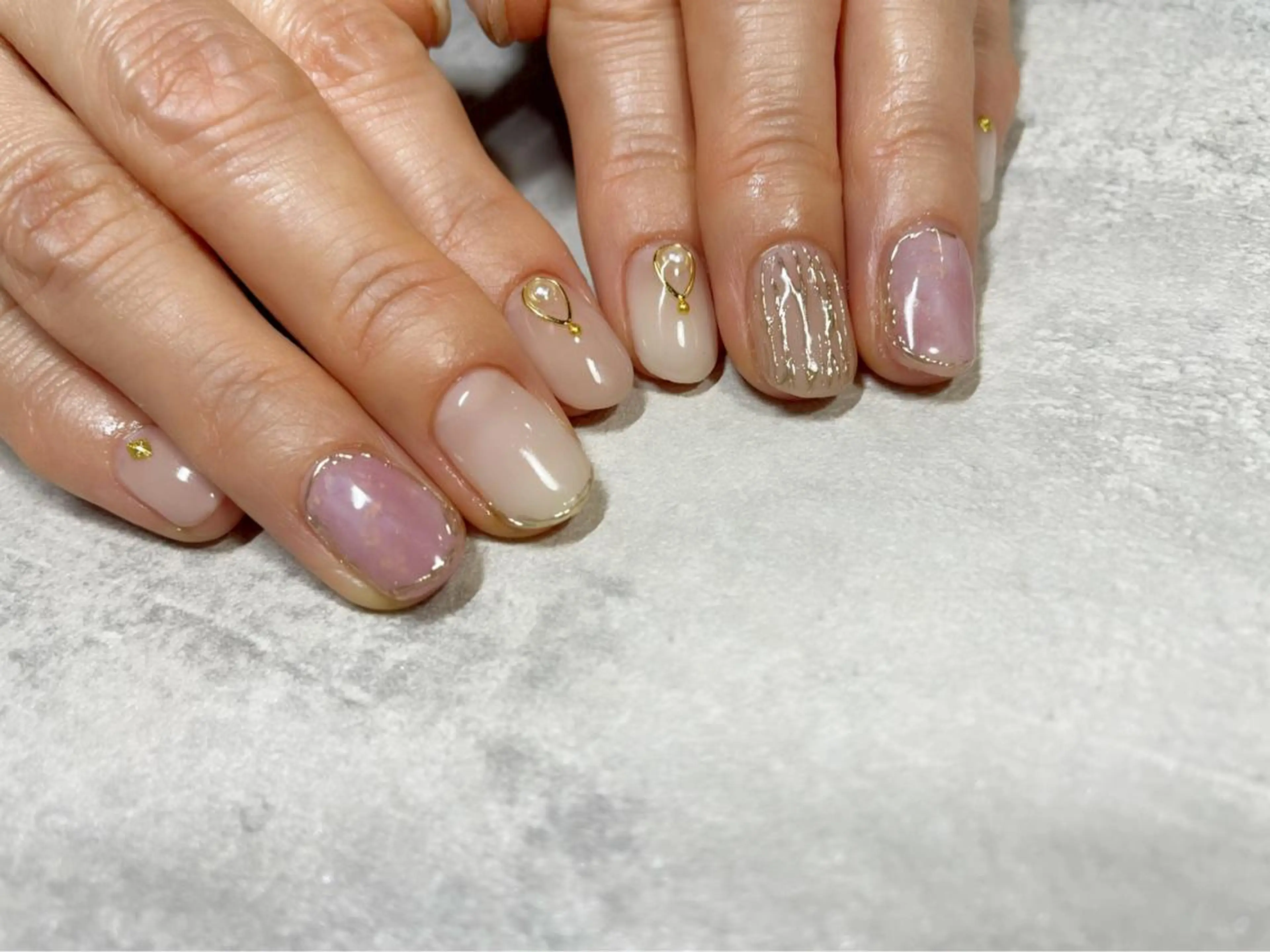 ネイル アートネイル ハンドネイル ilo所属・舟橋 恭子のネイルデザイン