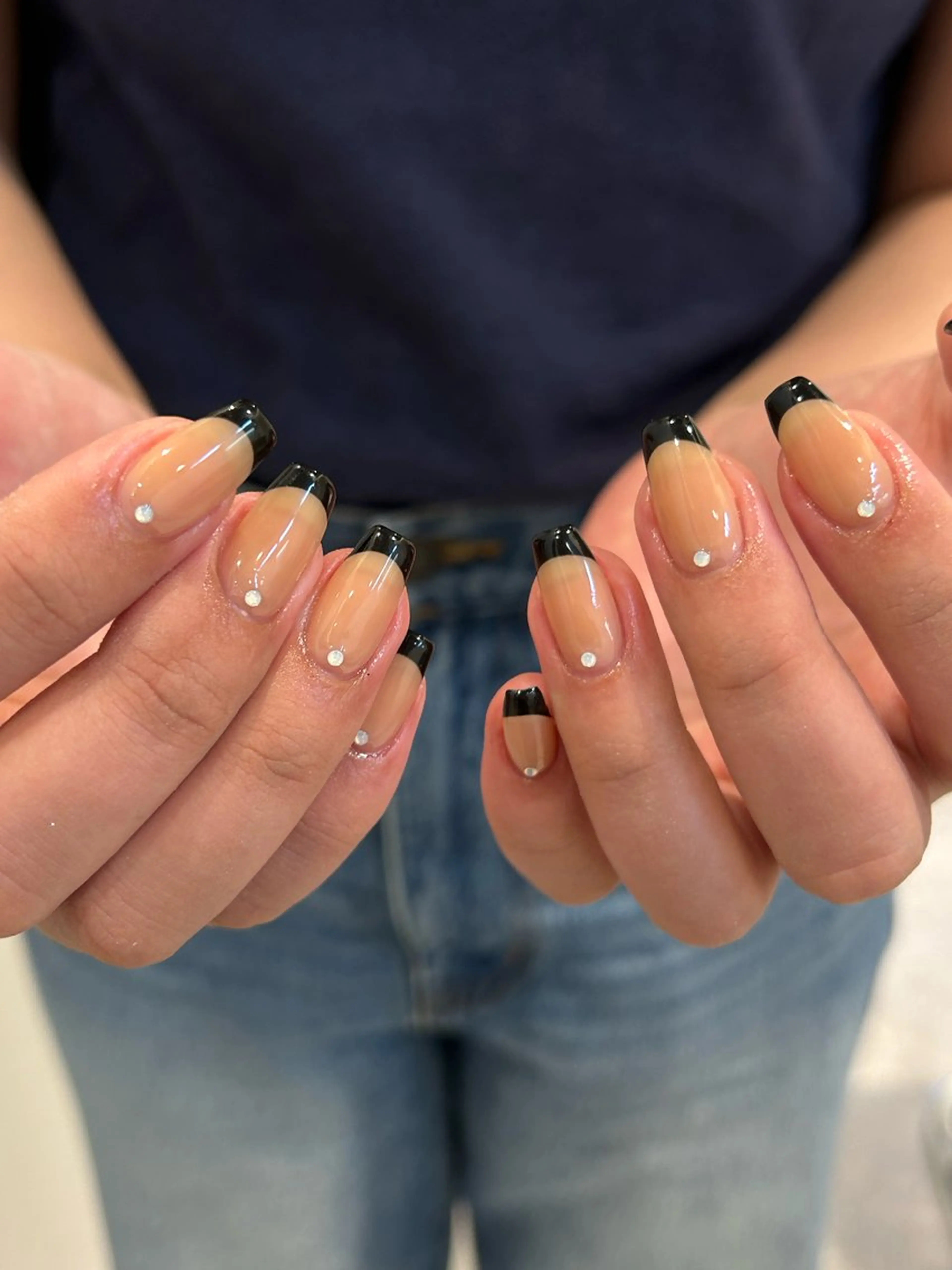 ネイル フレンチネイル 2me（ツメ） ♡ NENEのネイルデザイン