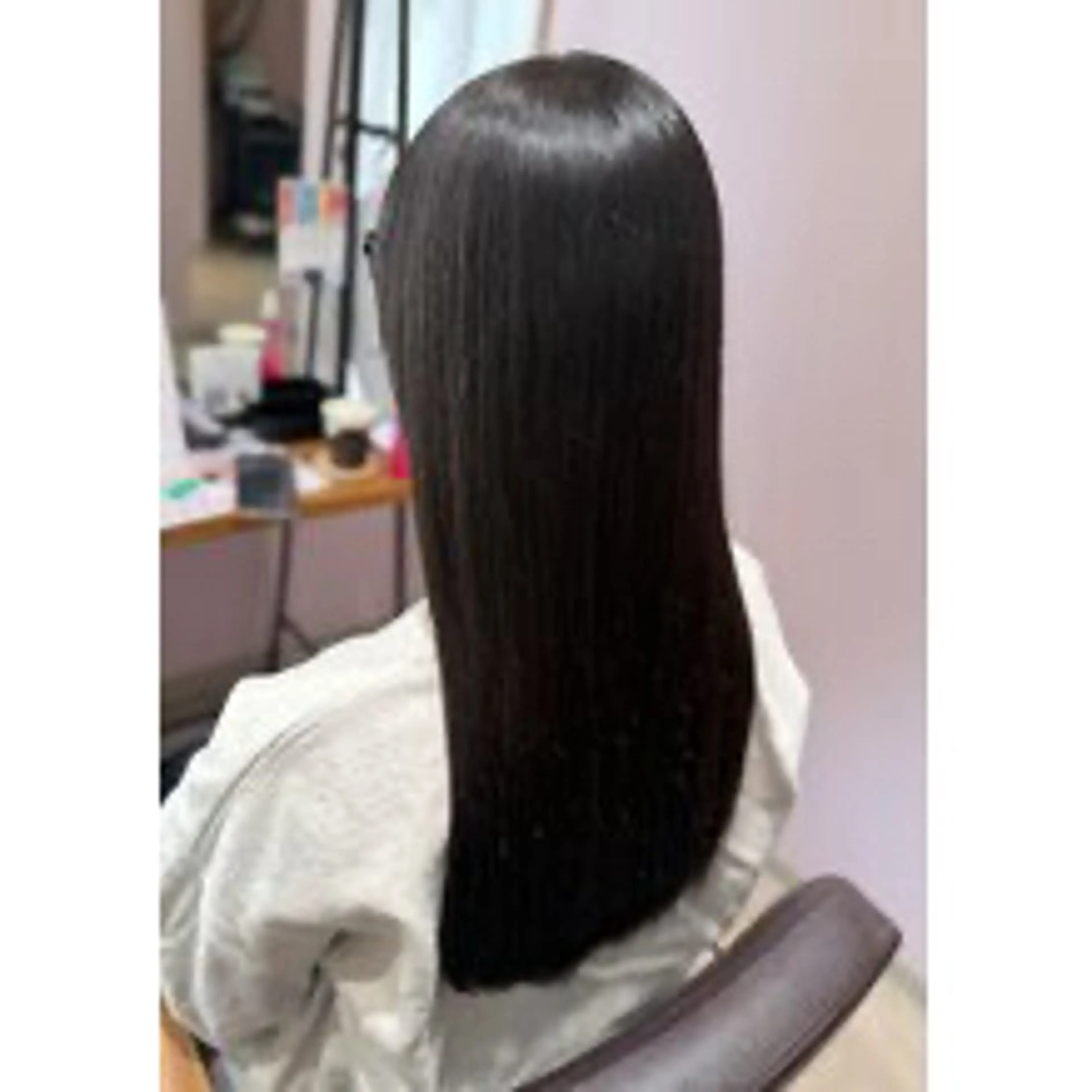 カラー 梶 瑞希のヘアスタイル