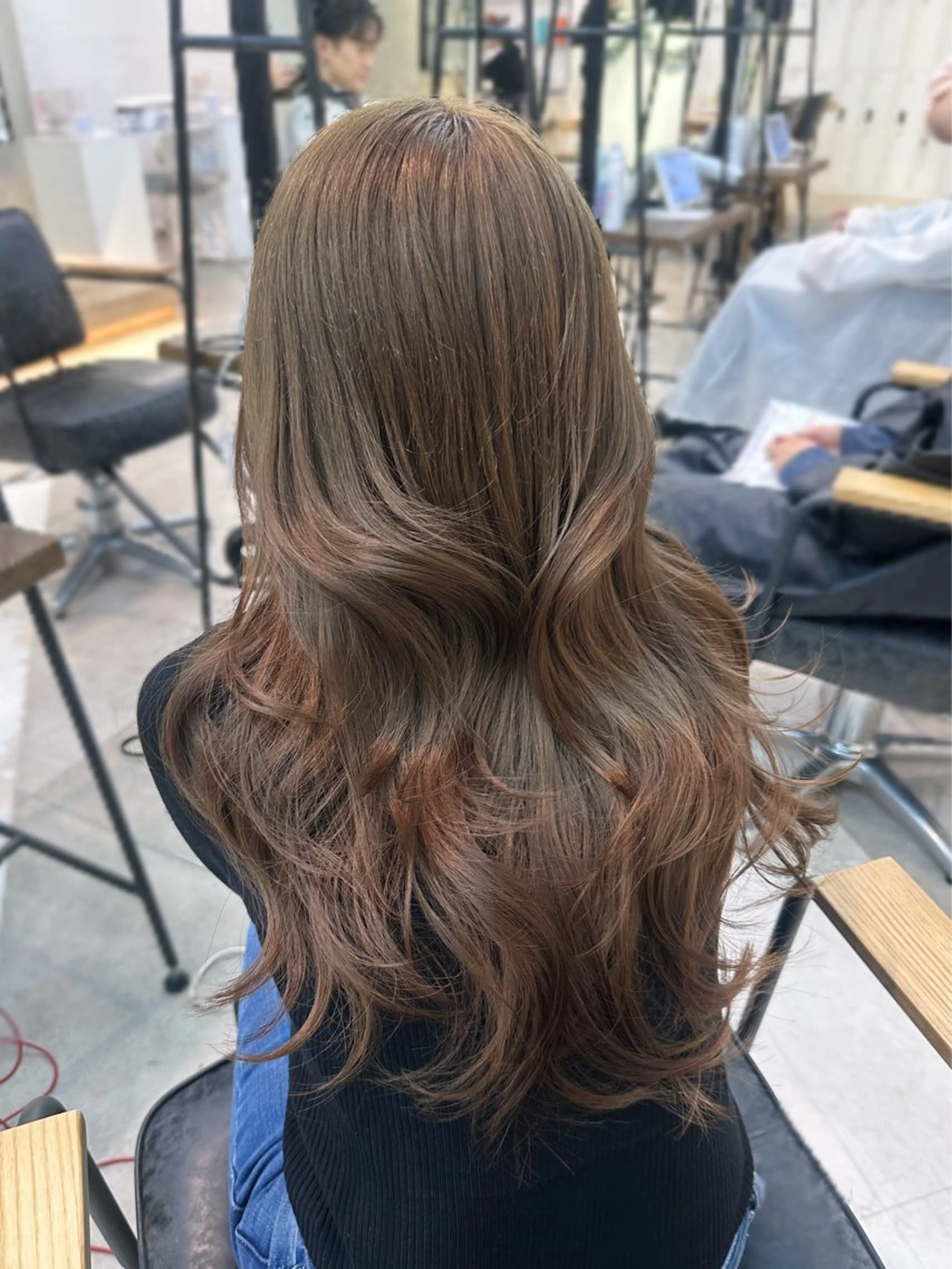 ロング ヘアカラー 韓国ヘアメンズ・レデ ィース特化ミクのヘアスタイル