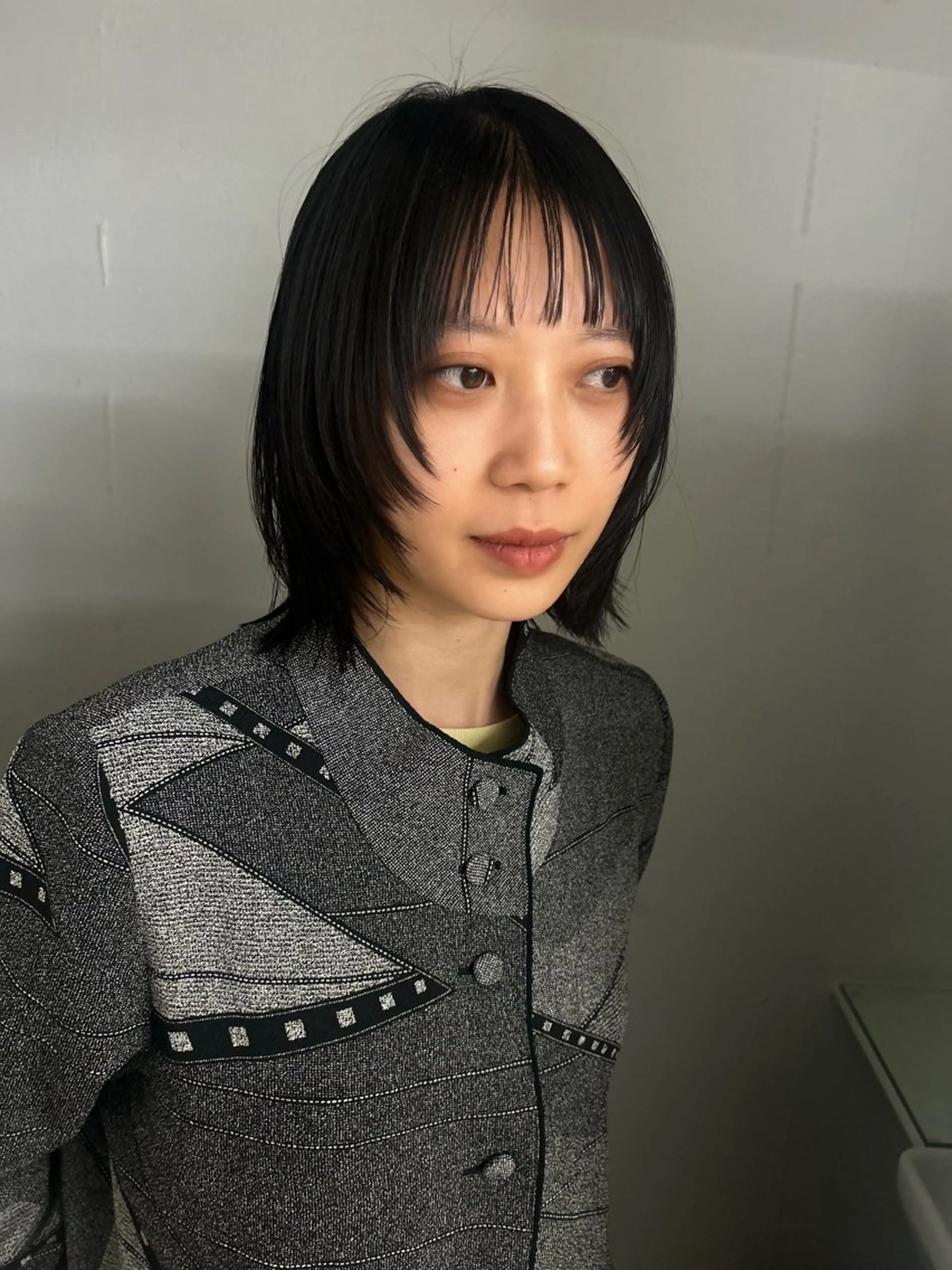 ショート ボブレイヤー ボブ レイヤーカット オン眉 カット 心斎橋/レイヤー/ ブリーチ/モエのヘアスタイル