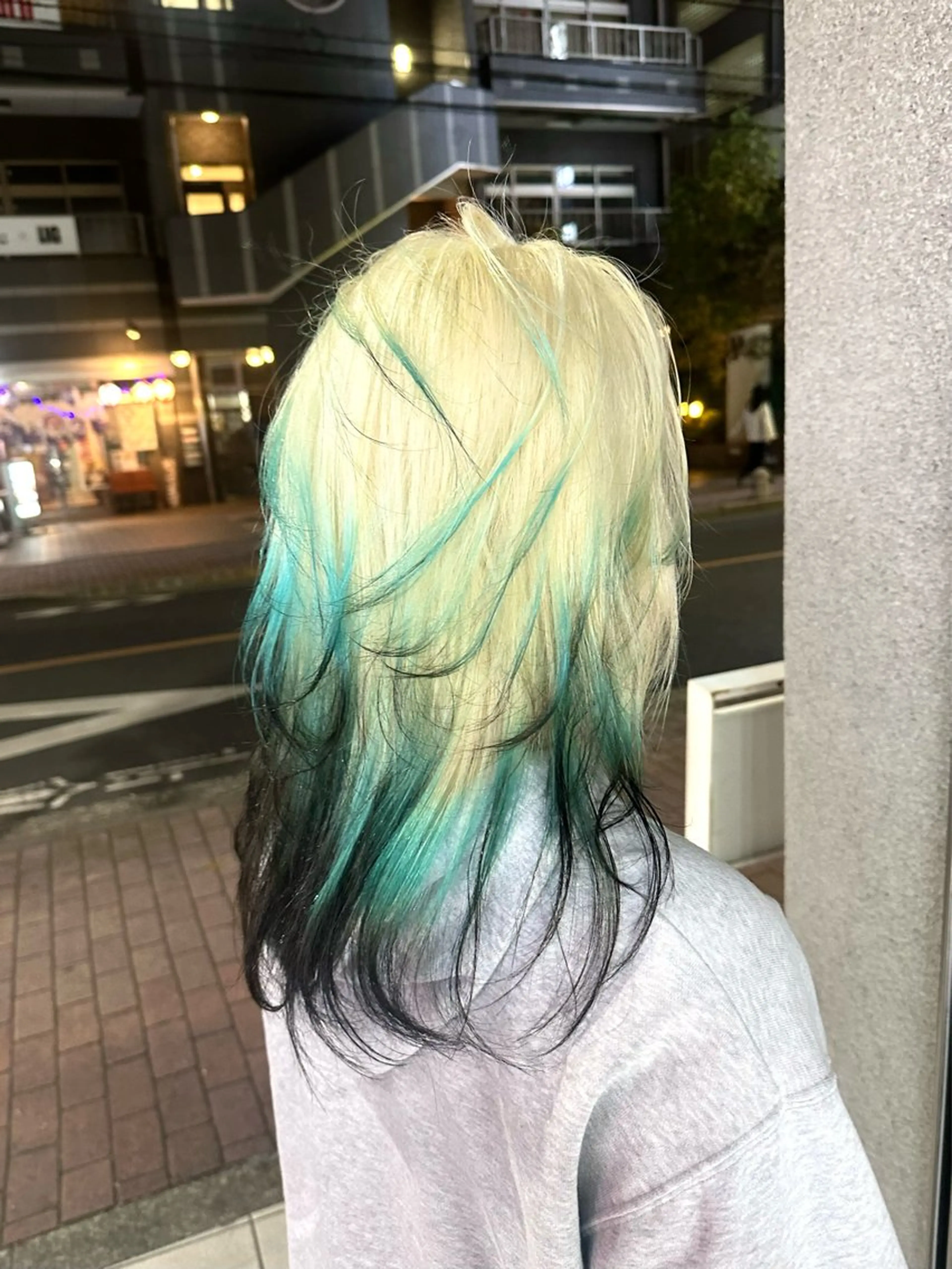 セミロング ✨色落ちまで可愛い✨ MANATO🎨🌈のヘアスタイル