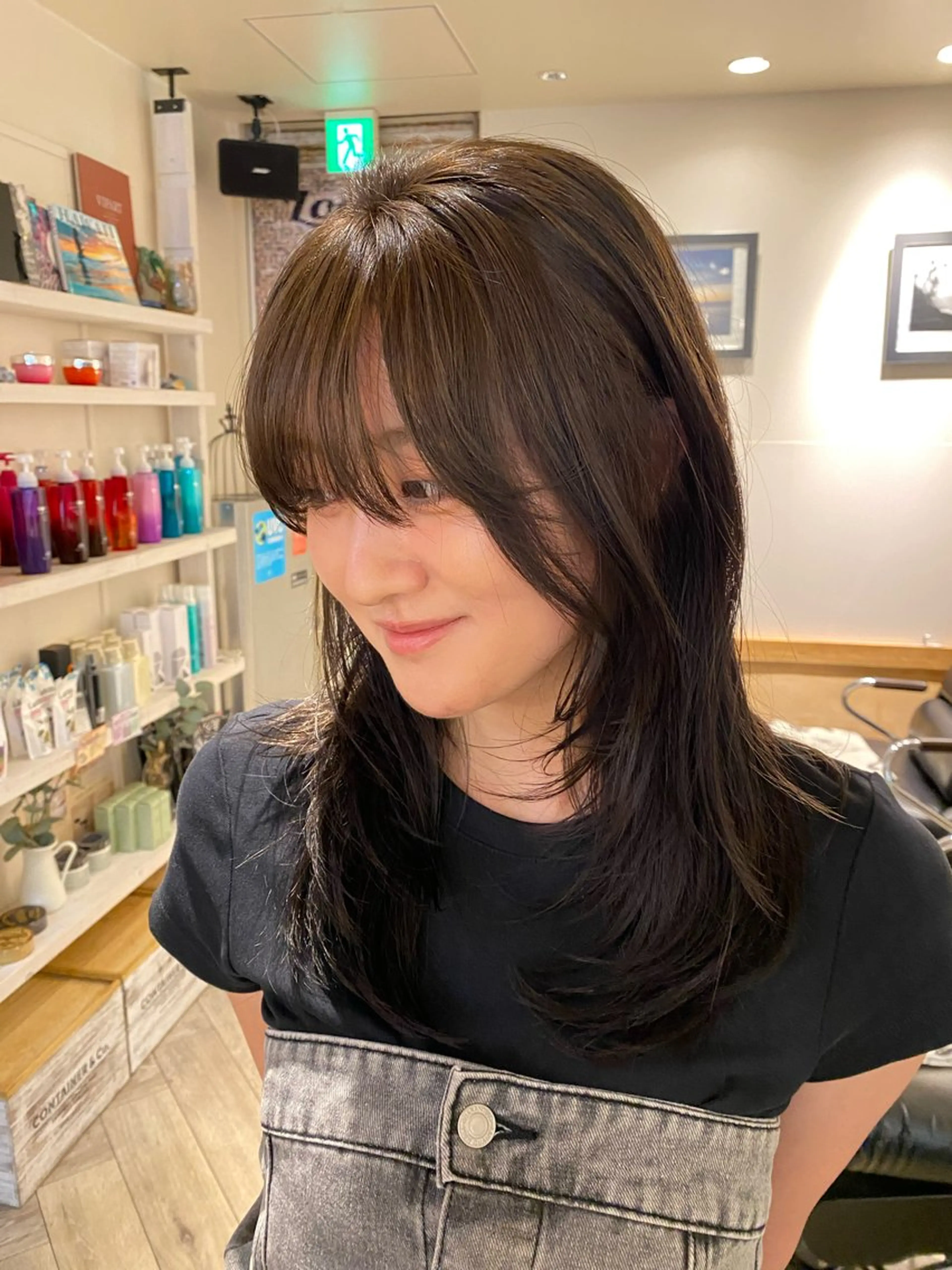 ロング カラー カット ヘアカラー ナチュラルヘア🫧 ナナミのヘアスタイル