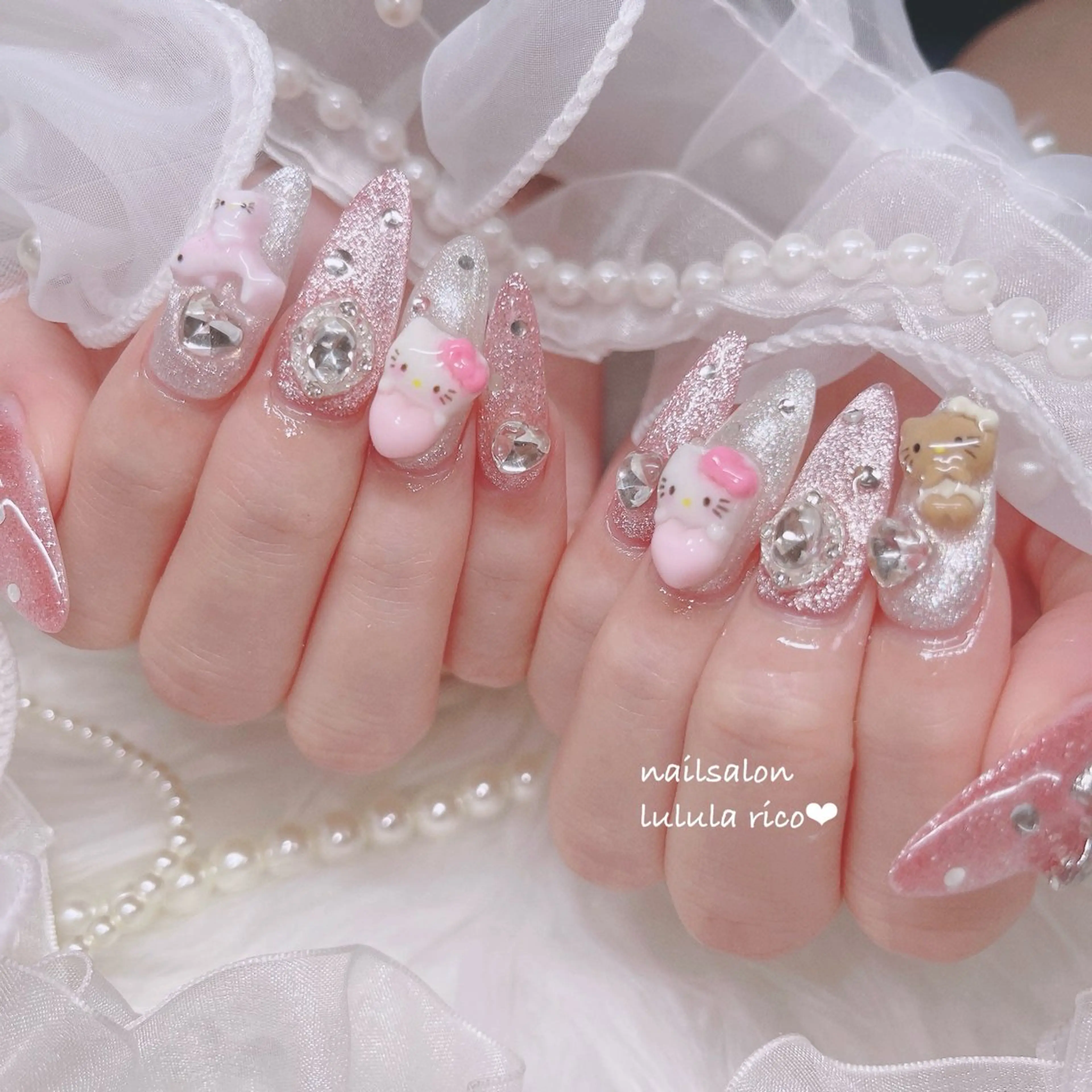 ネイル フラッシュネイル キラキラネイル ラメ(グリッター) マグネットネイル lulula ricoのエステ・リラクイメージ