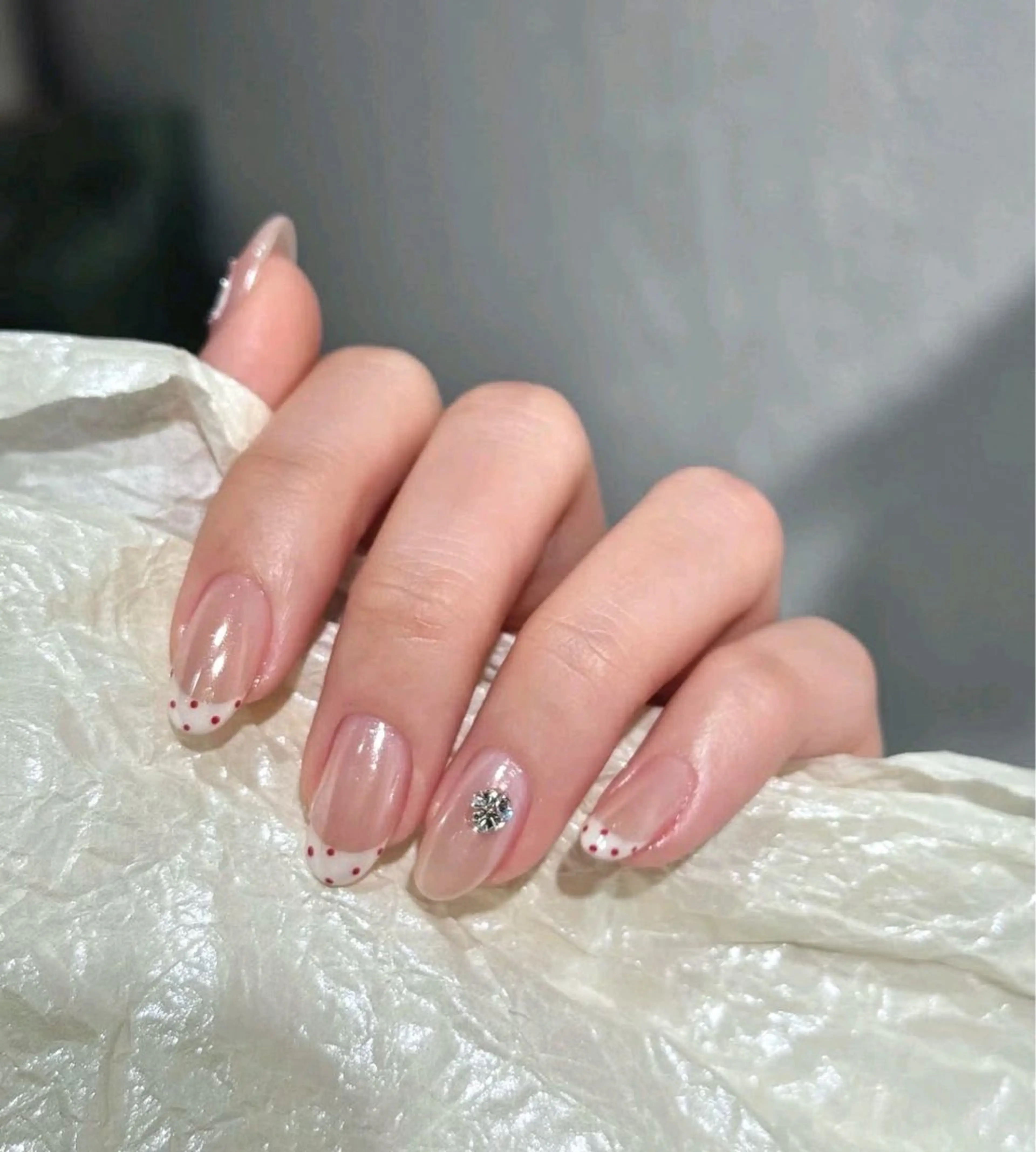 カラー グラデーションカラー ピンクカラー ハンドネイル AIN Nailのネイルデザイン