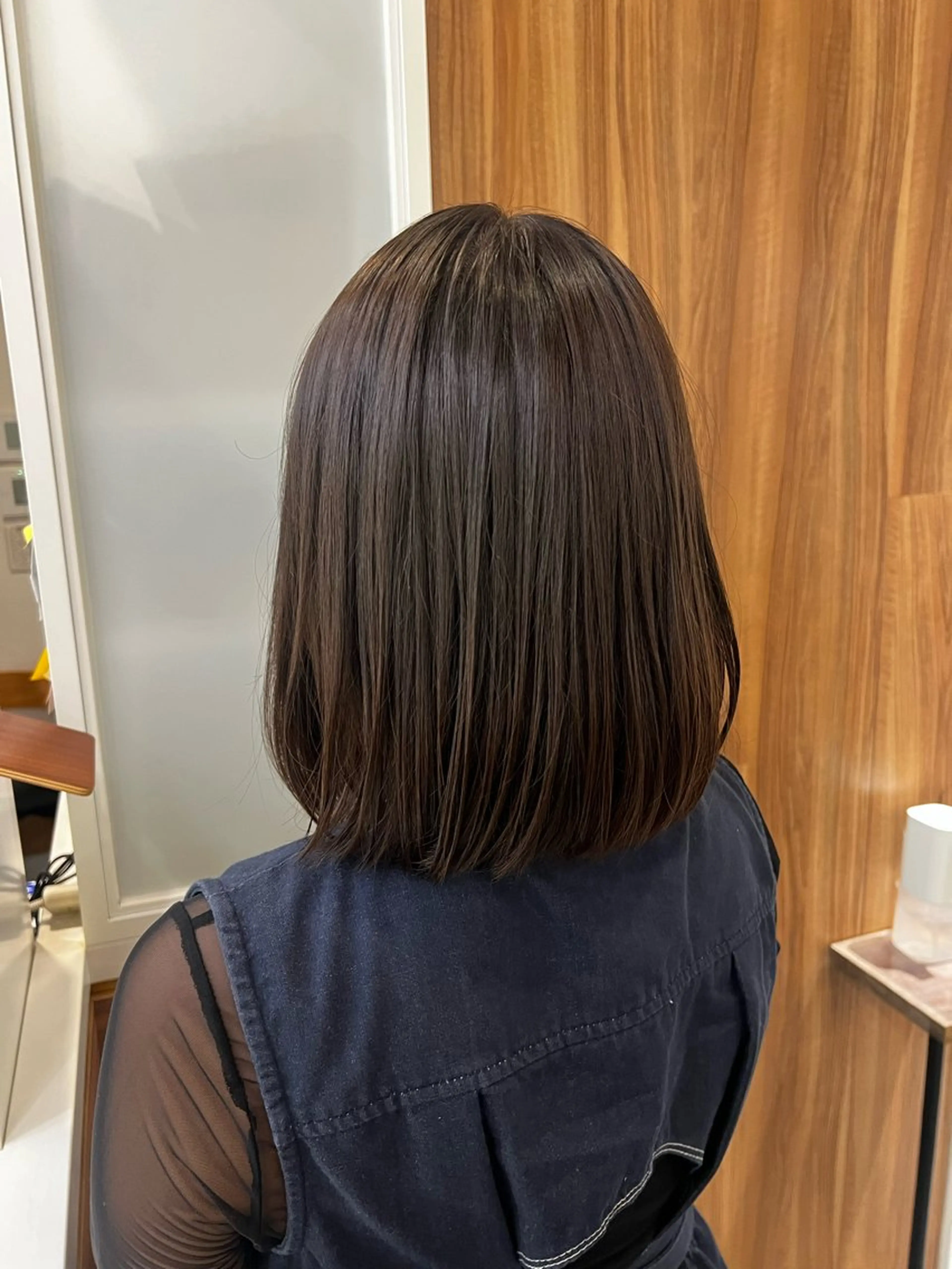 ミディアム カラー ブラウンカラー コバヤシ ユメのヘアスタイル