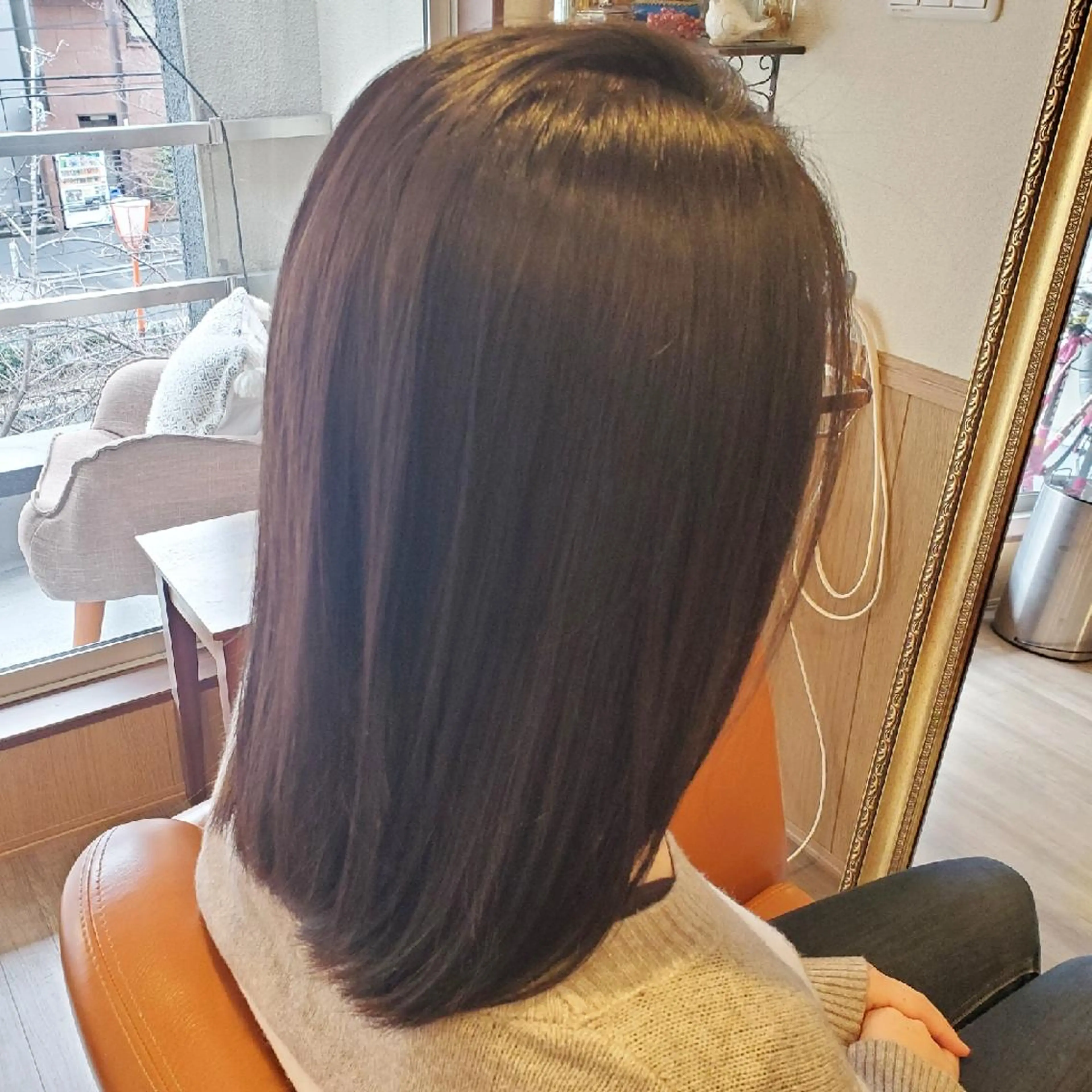 セミロング カラー セミロングパーマ アディクシーカラー 外国人風カラー トリートメント カット ヘアカラー トリートメント spa hair  ark 富井直美のヘアスタイル