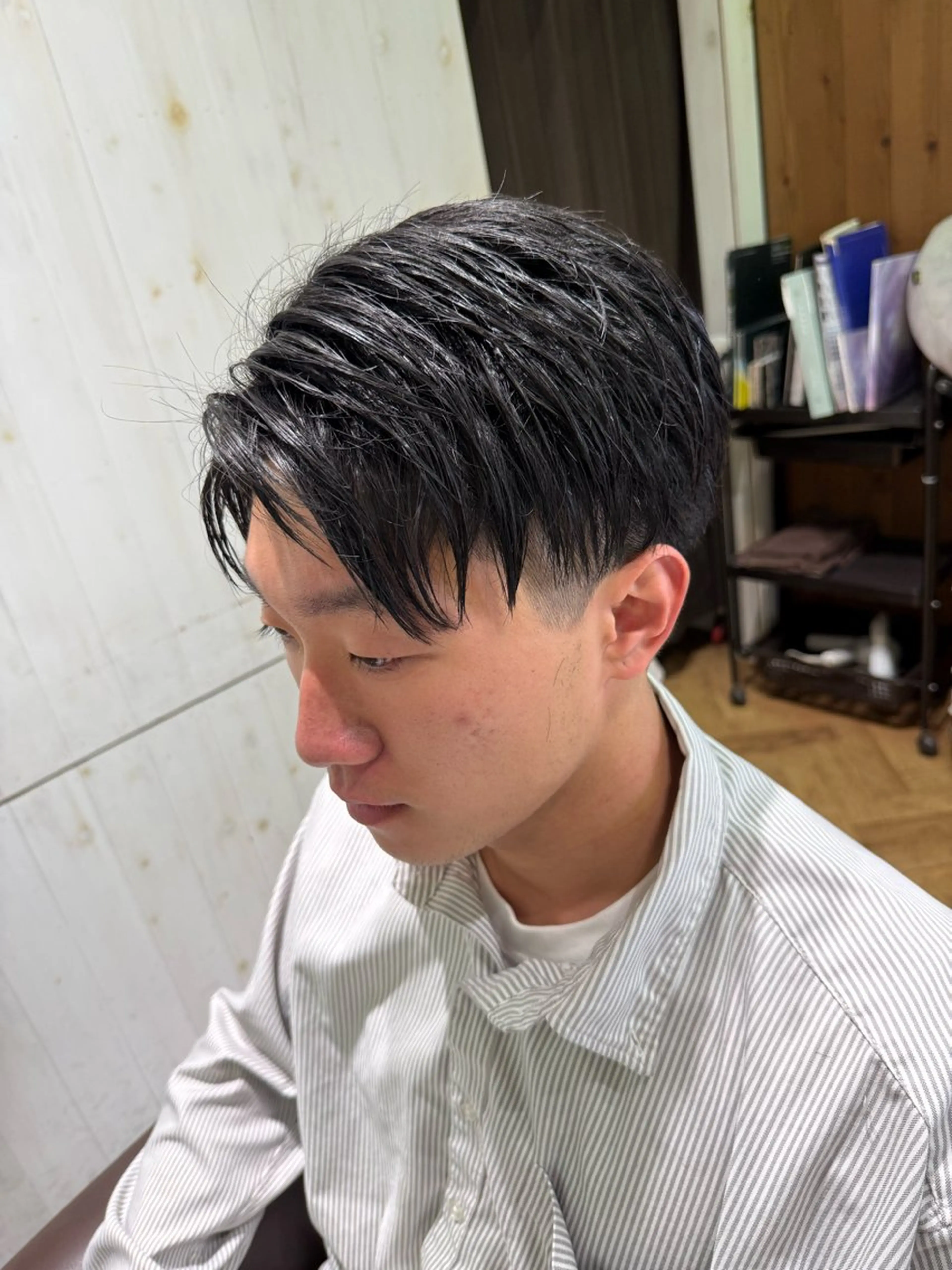 ショート メンズ アップバング ショートヘア 溝口 槙里也のヘアスタイル
