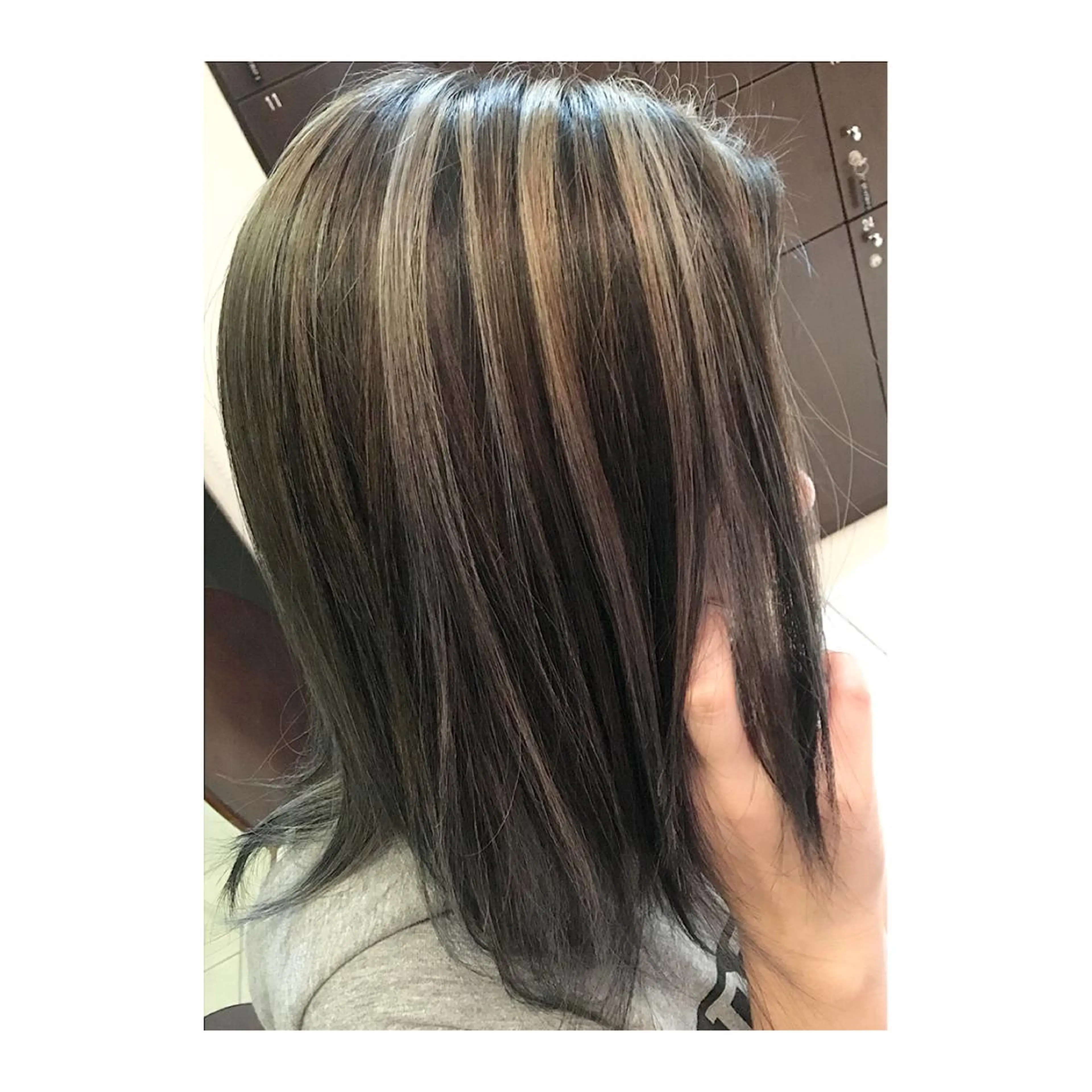 カラー ハイライトカラー 早川 真幸のヘアスタイル