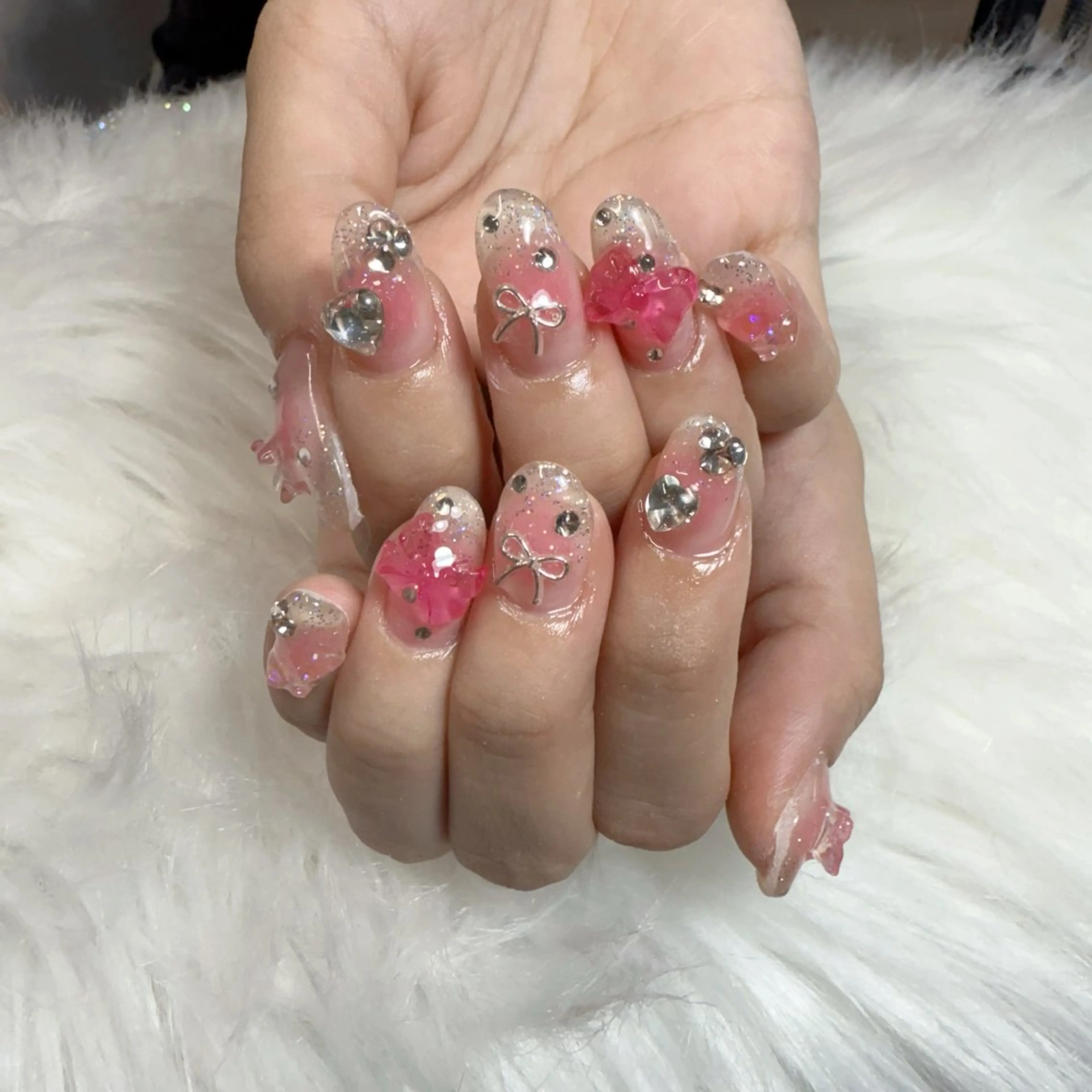 ネイル ハンドネイル 🎀nana🫧 ワンホンネイル🎀のネイルデザイン