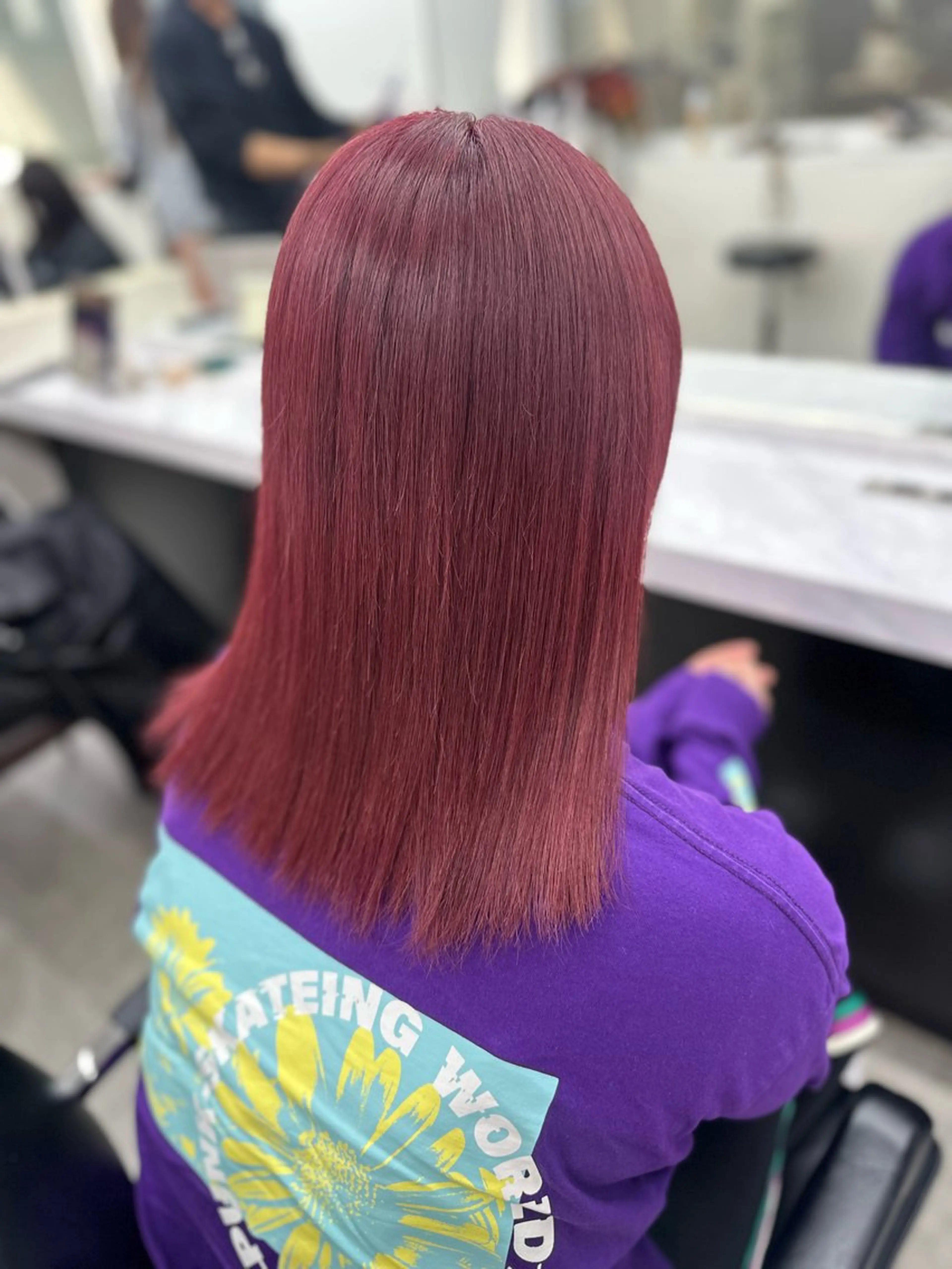 ミディアム カラー プルエクステ/カラー ⭐️KIR̋Aのヘアスタイル