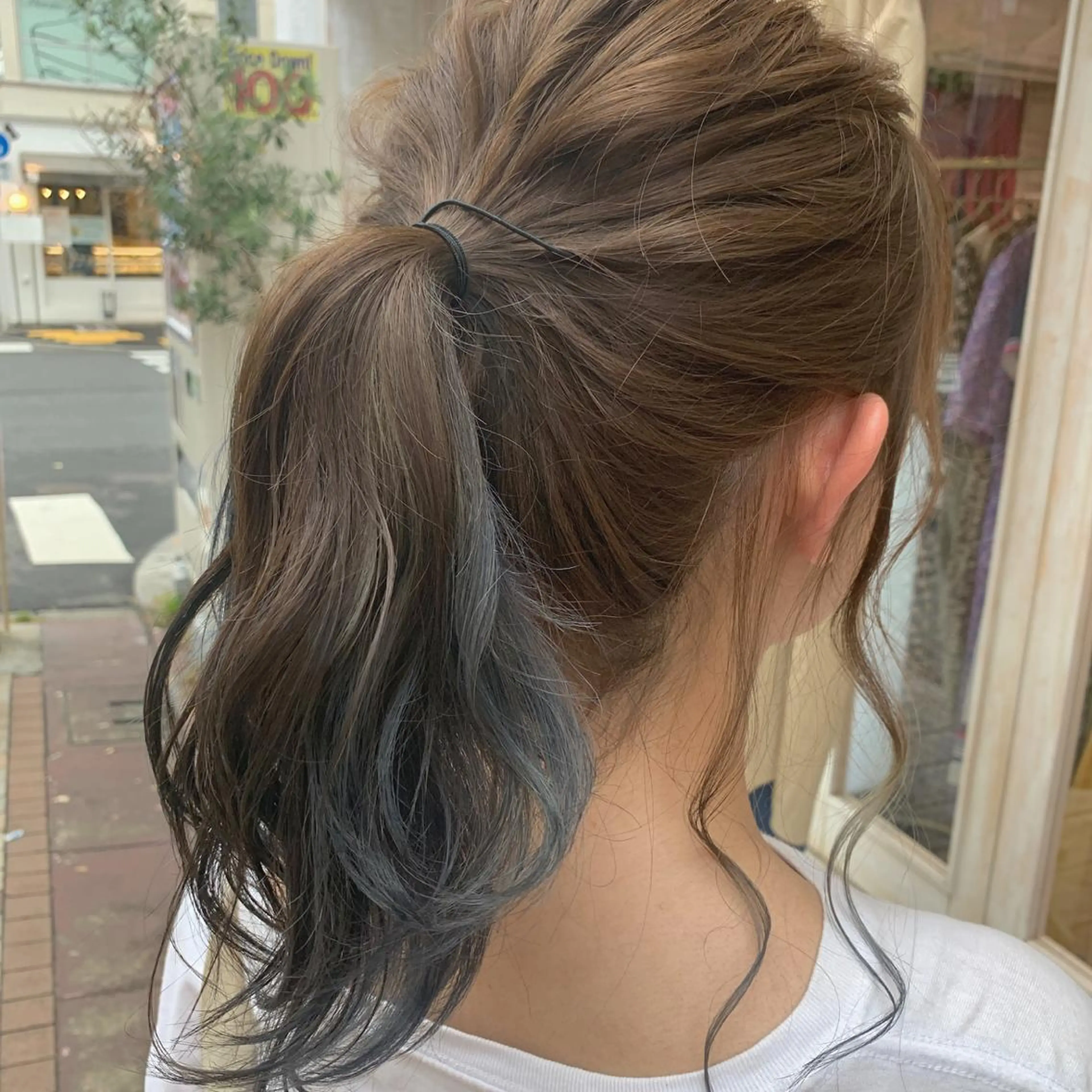 カラー ヤマダ サクラのヘアスタイル