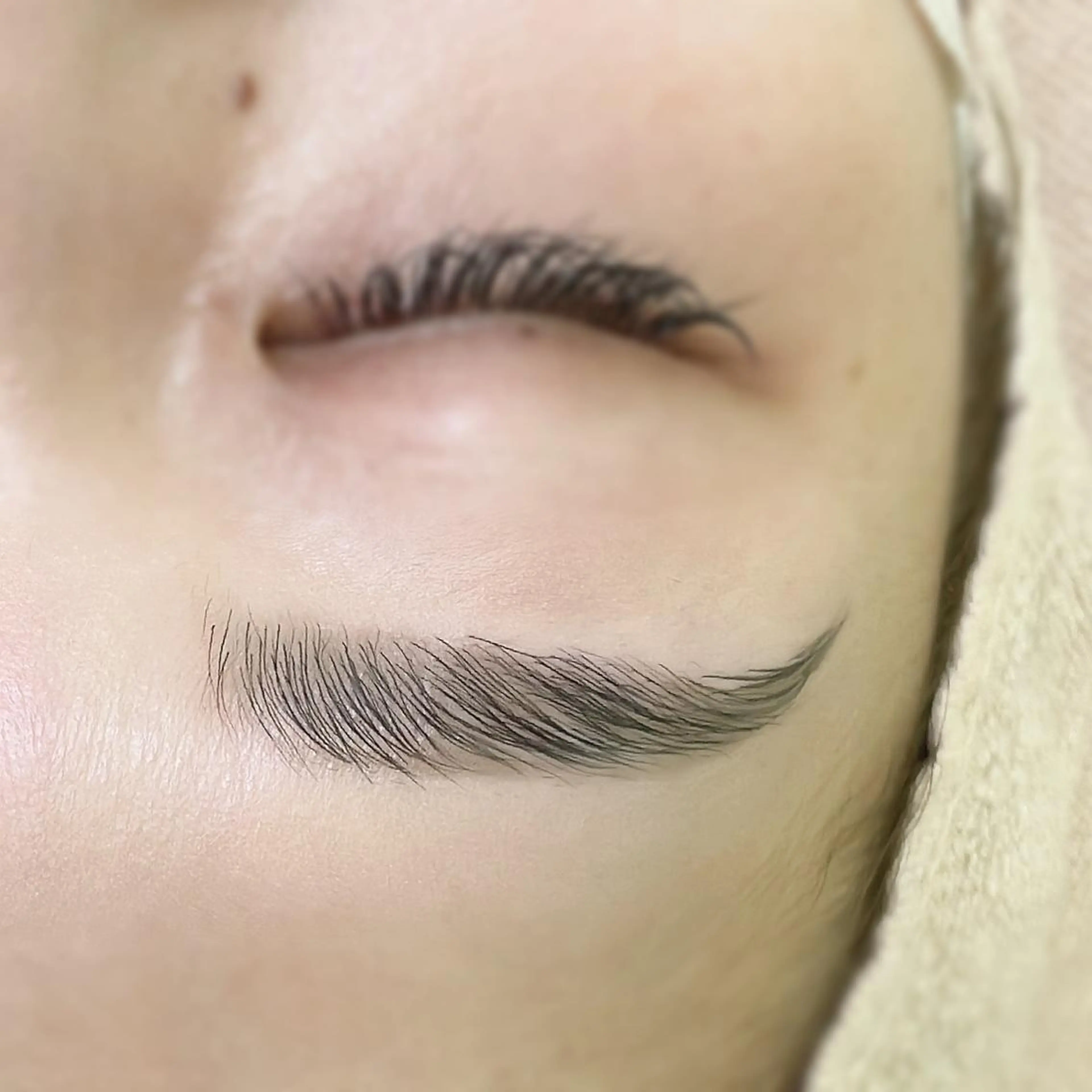 アイブロウ Min Te Lash 石澤のマツエク・マツパデザイン