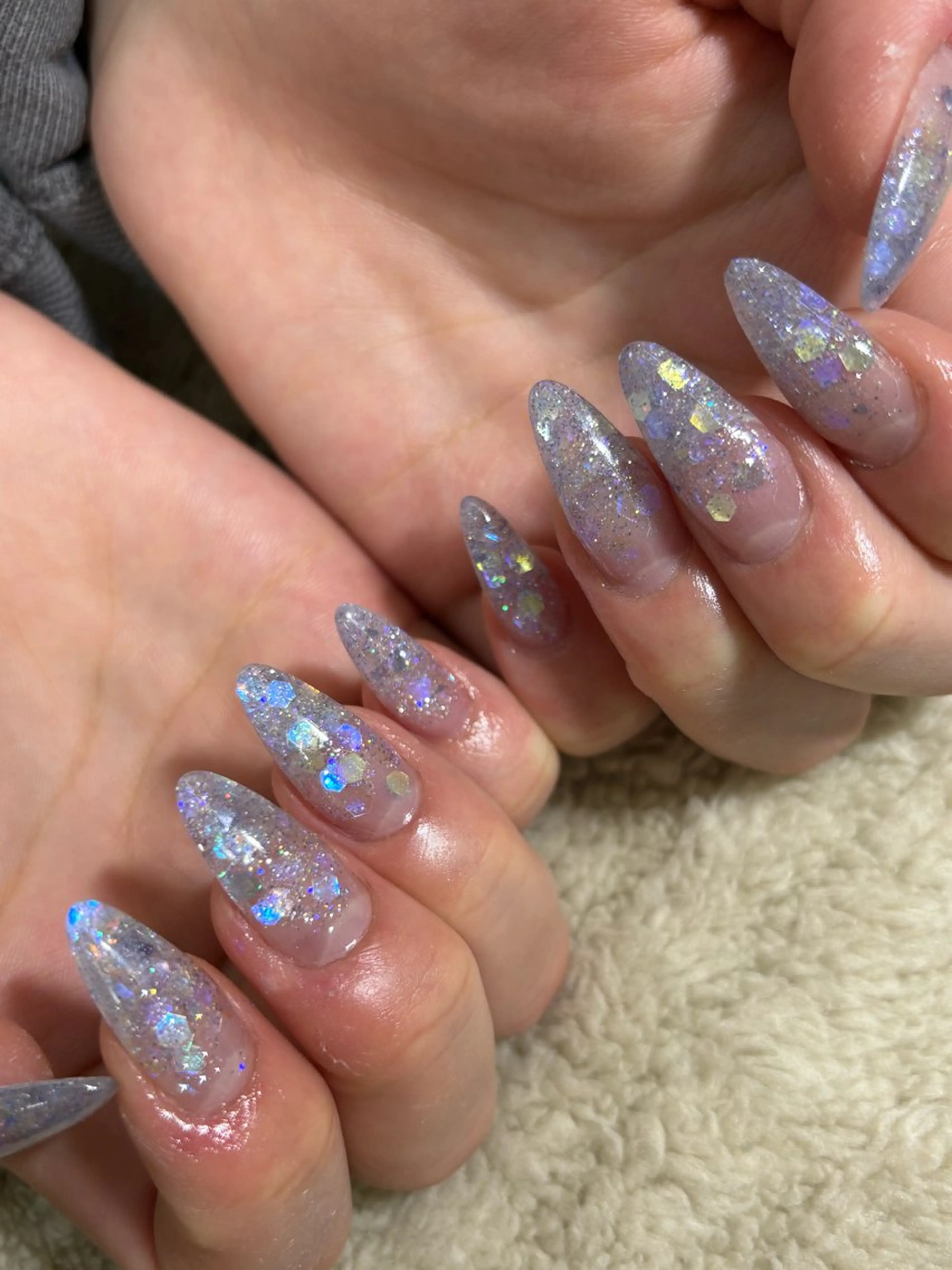 ネイル ブルー グラデーション ラメ(グリッター) ラメグラデーション ロングネイル ハンドネイル kajitani yukinaのネイルデザイン