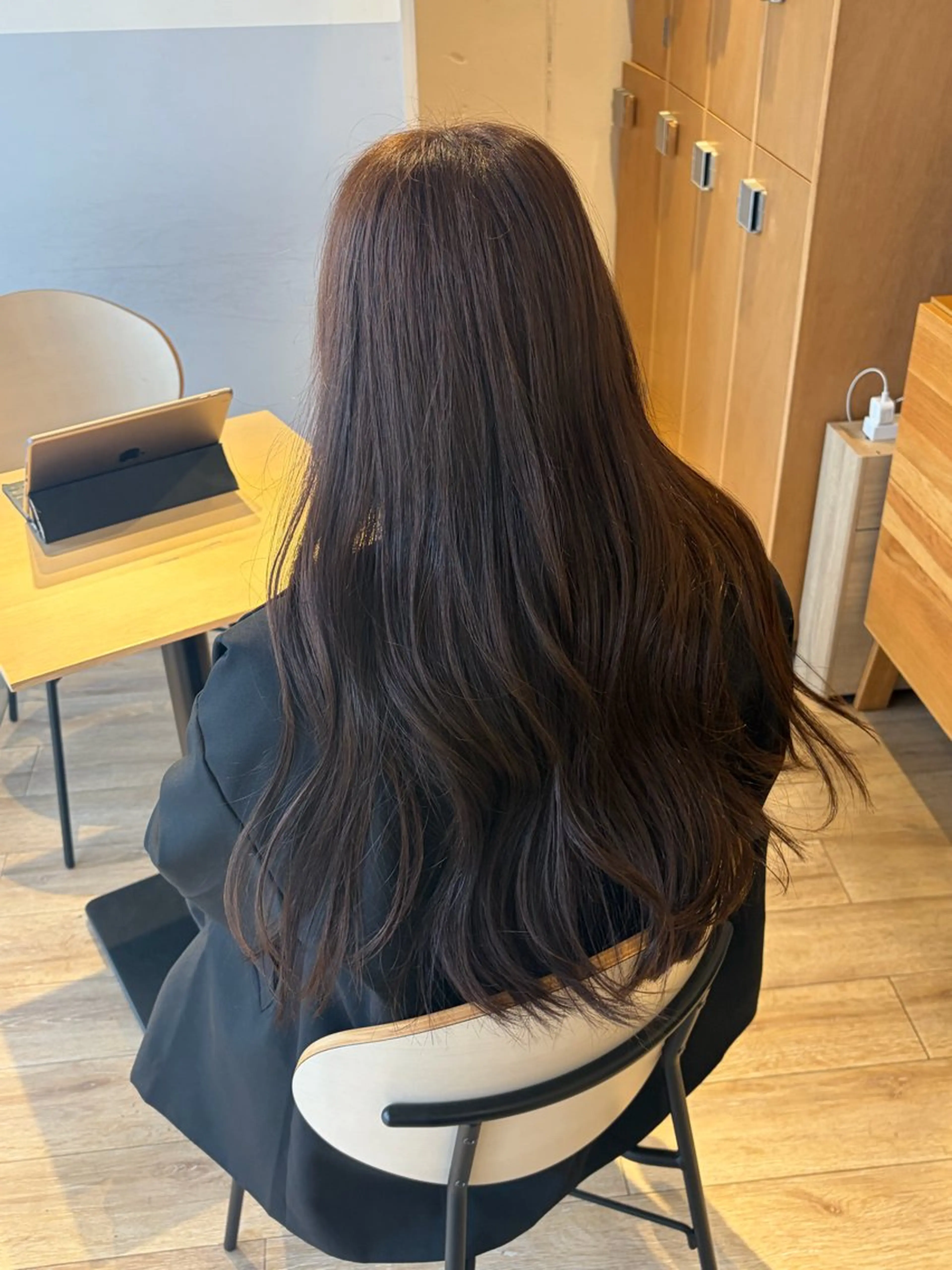 ロング efesto ウミのヘアスタイル