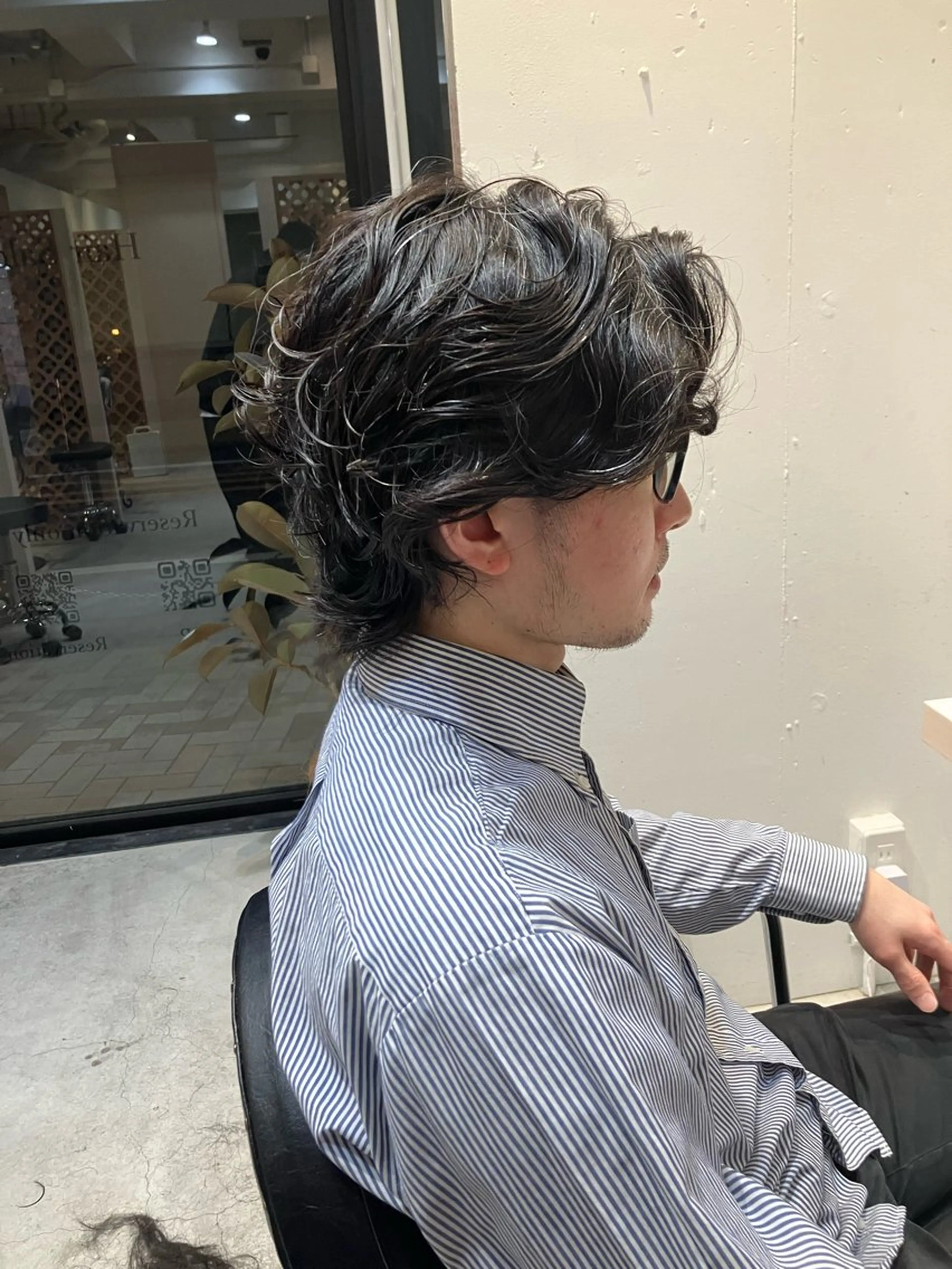 ミディアム パーマ ミディアムパーマ ニュアンスパーマ スパイラルパーマ カット パーマ 川間 将彦のヘアスタイル