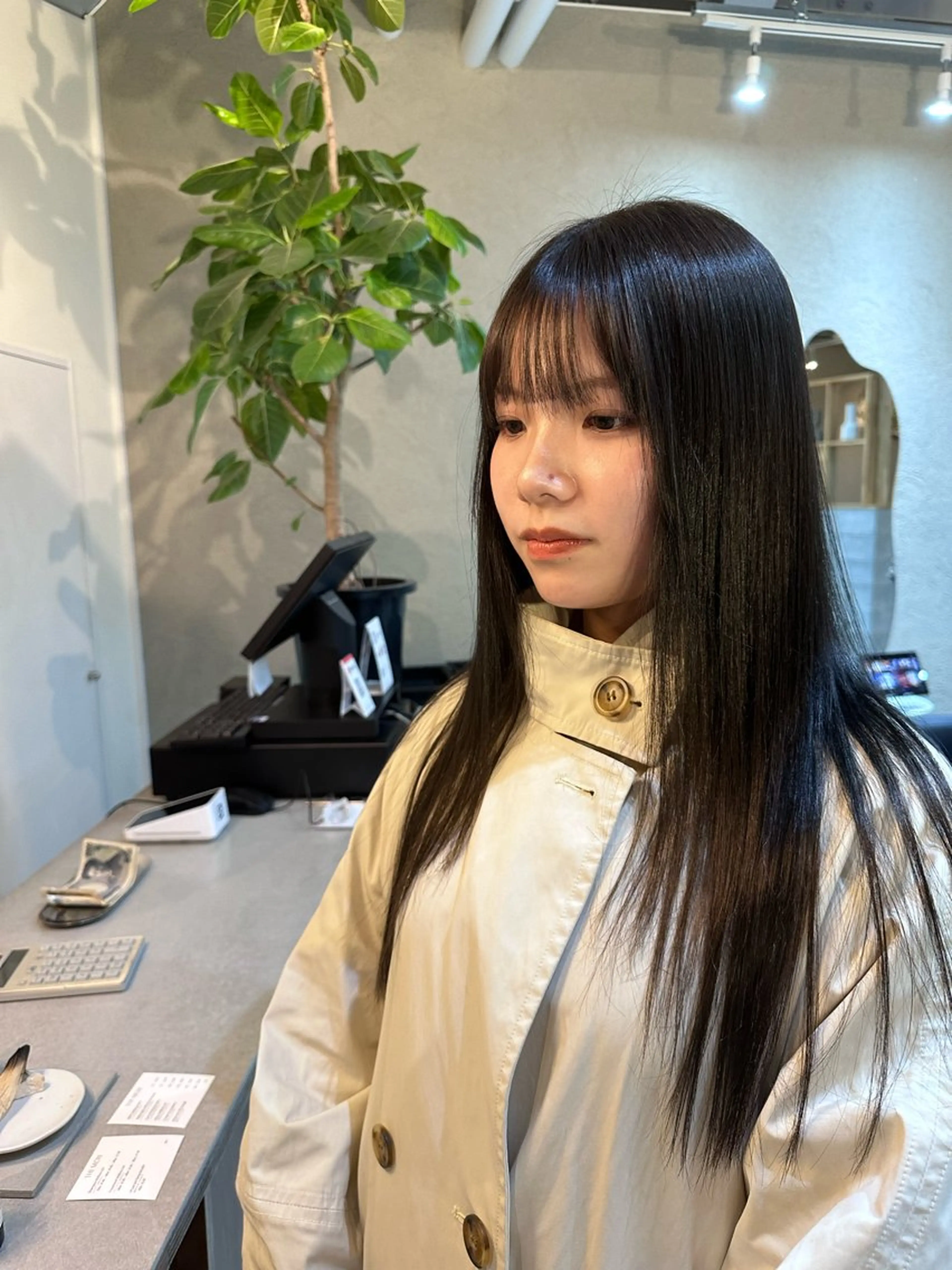 ロング カラー Shiro RENのヘアスタイル