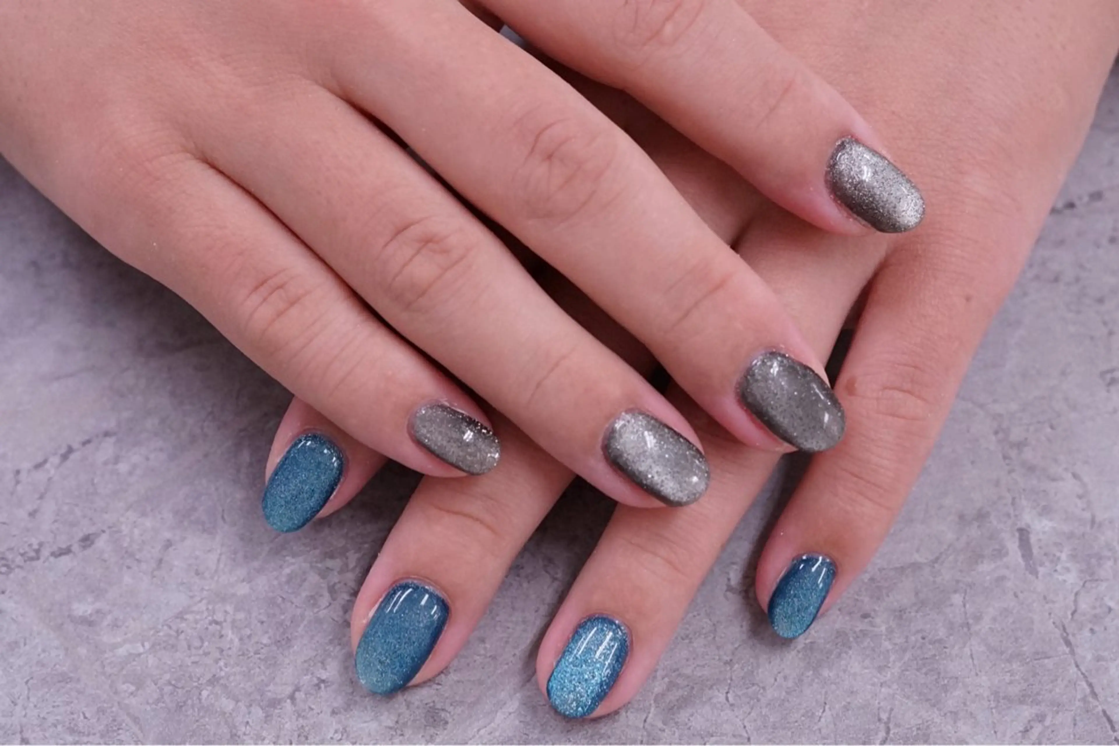 ネイル マグネットネイル しなの みかのネイルデザイン