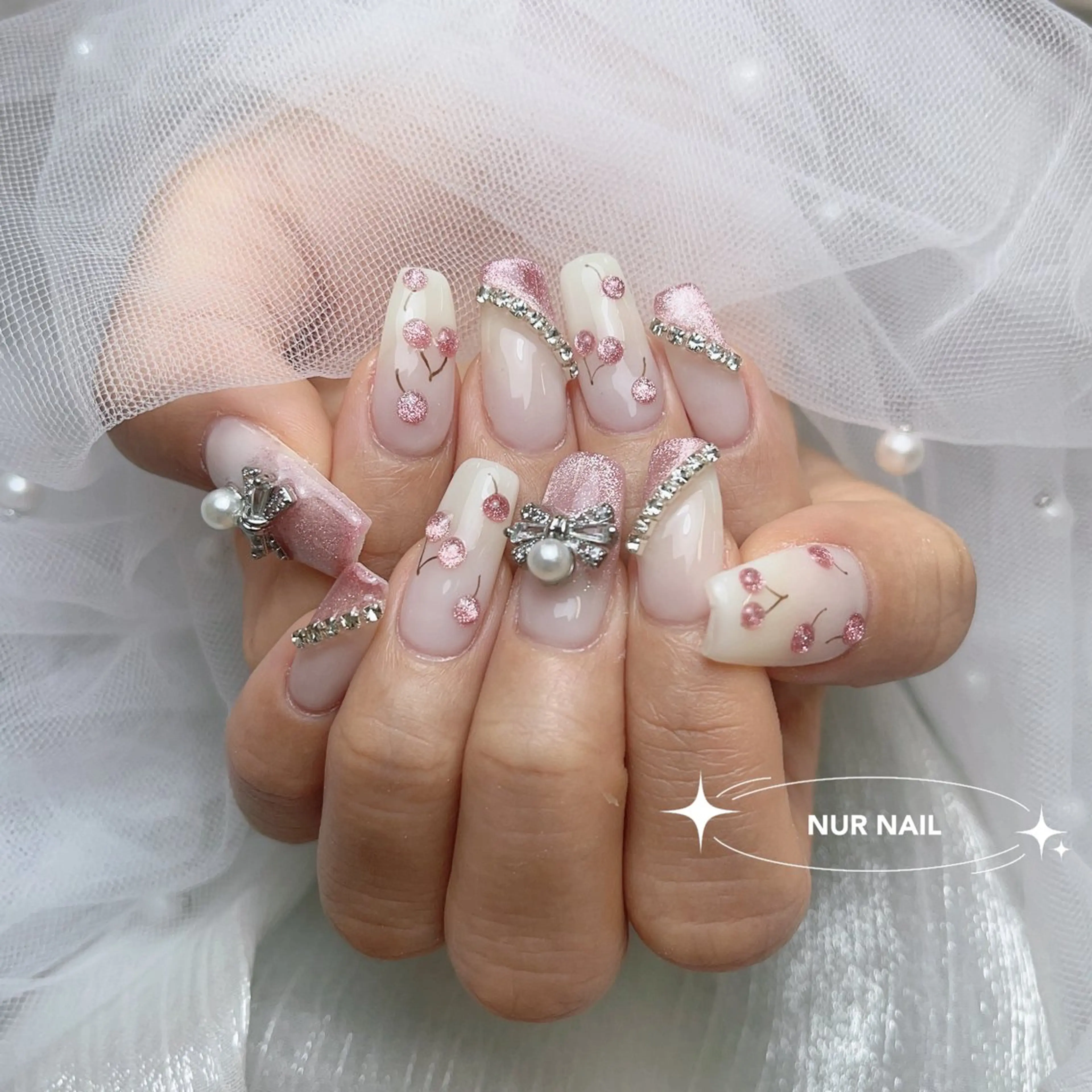 ネイル 🫧NUR NAIL✨のネイルデザイン