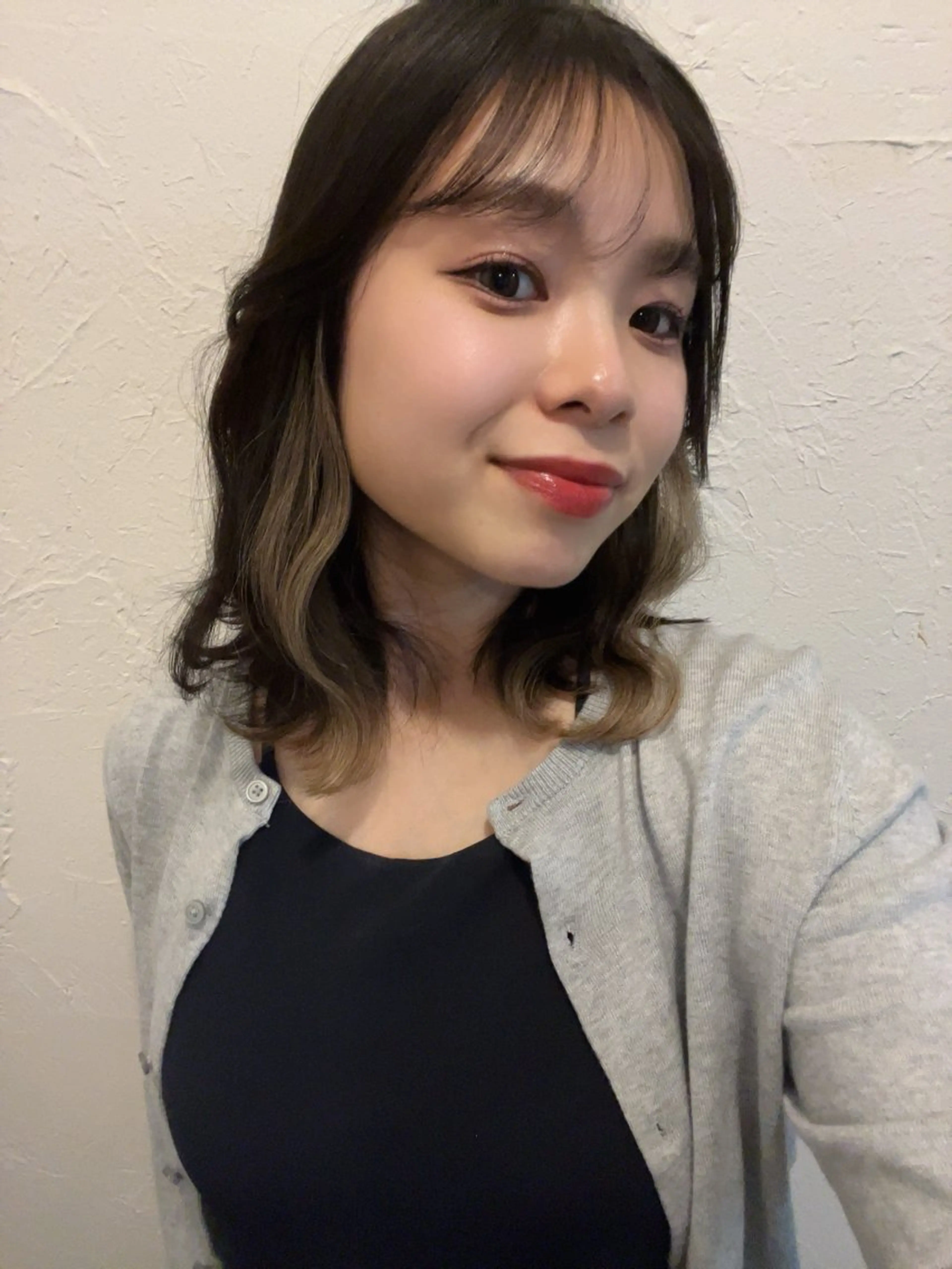 セミロング エクステ・セット 専門店Sleekのヘアスタイル