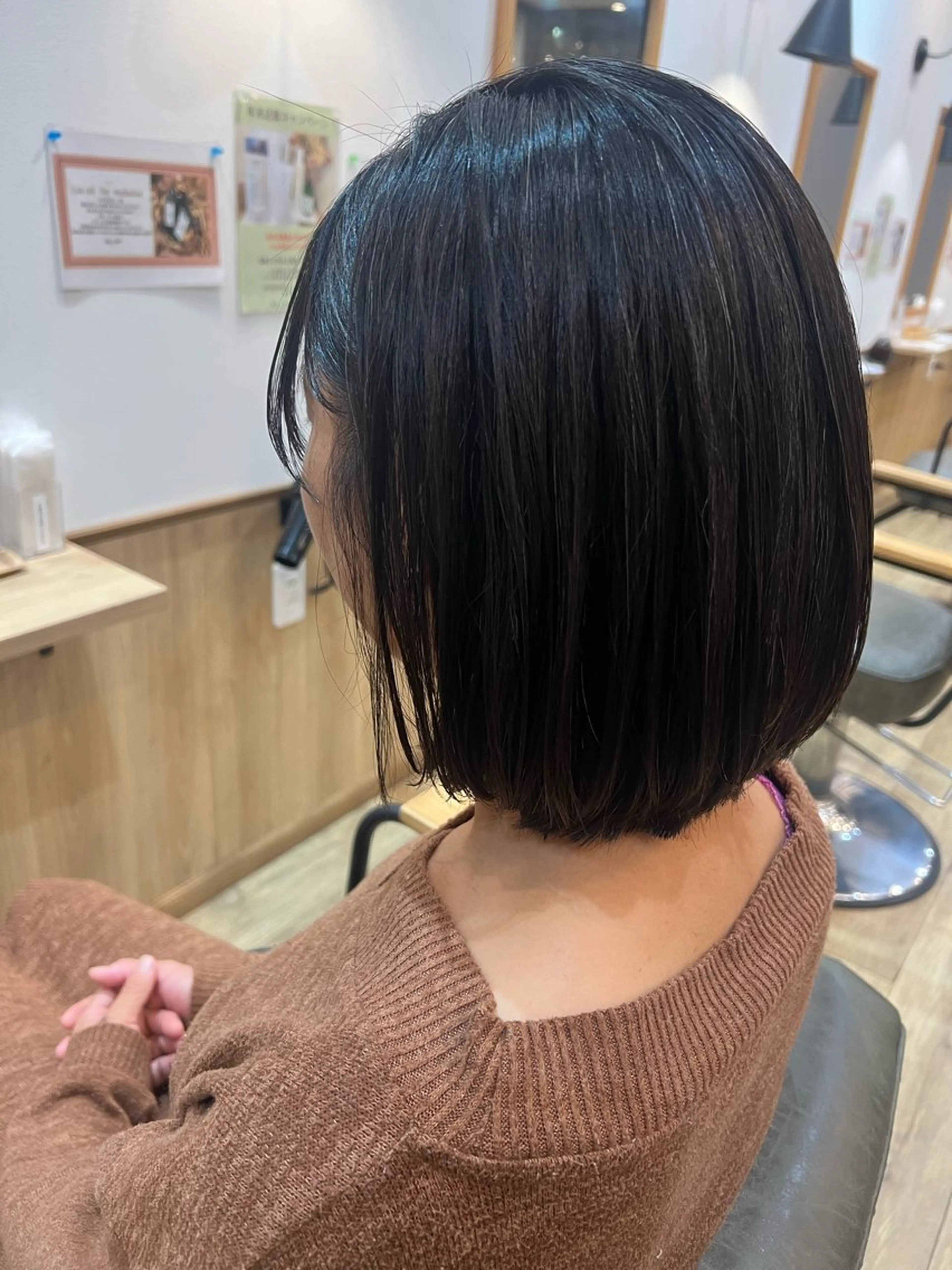 カット ヘアカラー 高辻 日菜のヘアスタイル