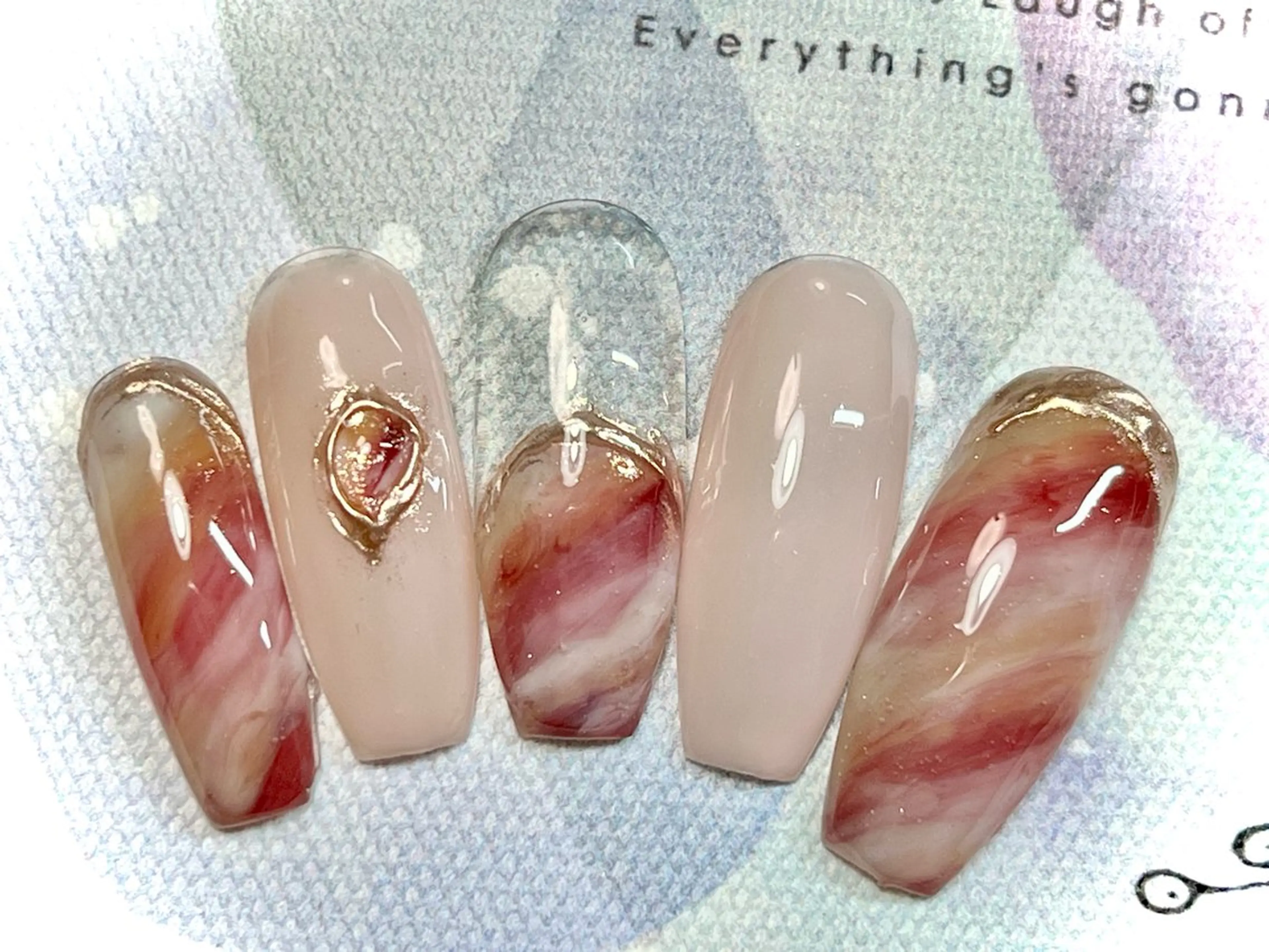 ネイル ニュアンスネイル 加藤 恵のネイルデザイン