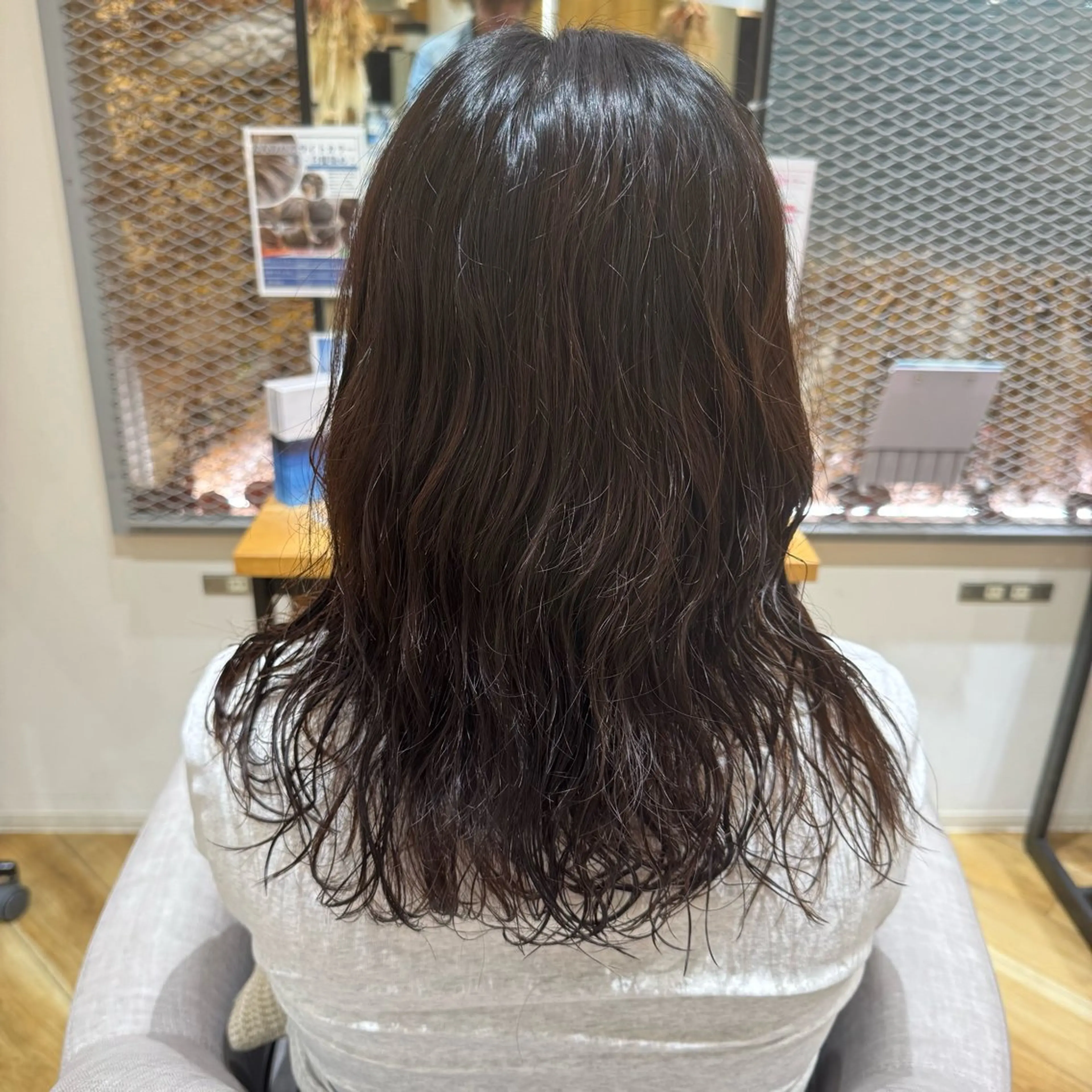 ミディアム パーマ ミディアムパーマ ☆レディースショート ☆吉崎☆のヘアスタイル