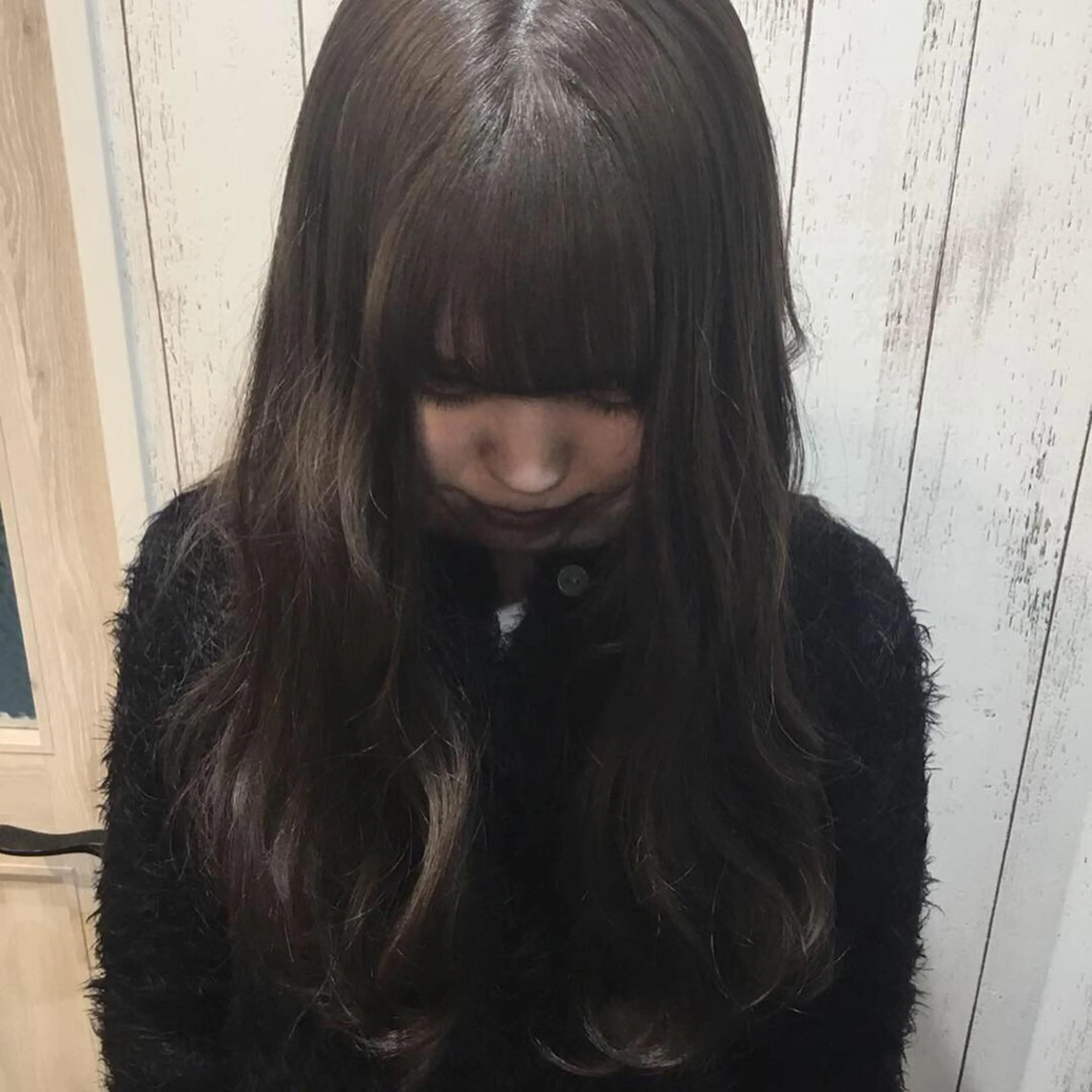 ロング カラー embrace エンブレイスのヘアスタイル