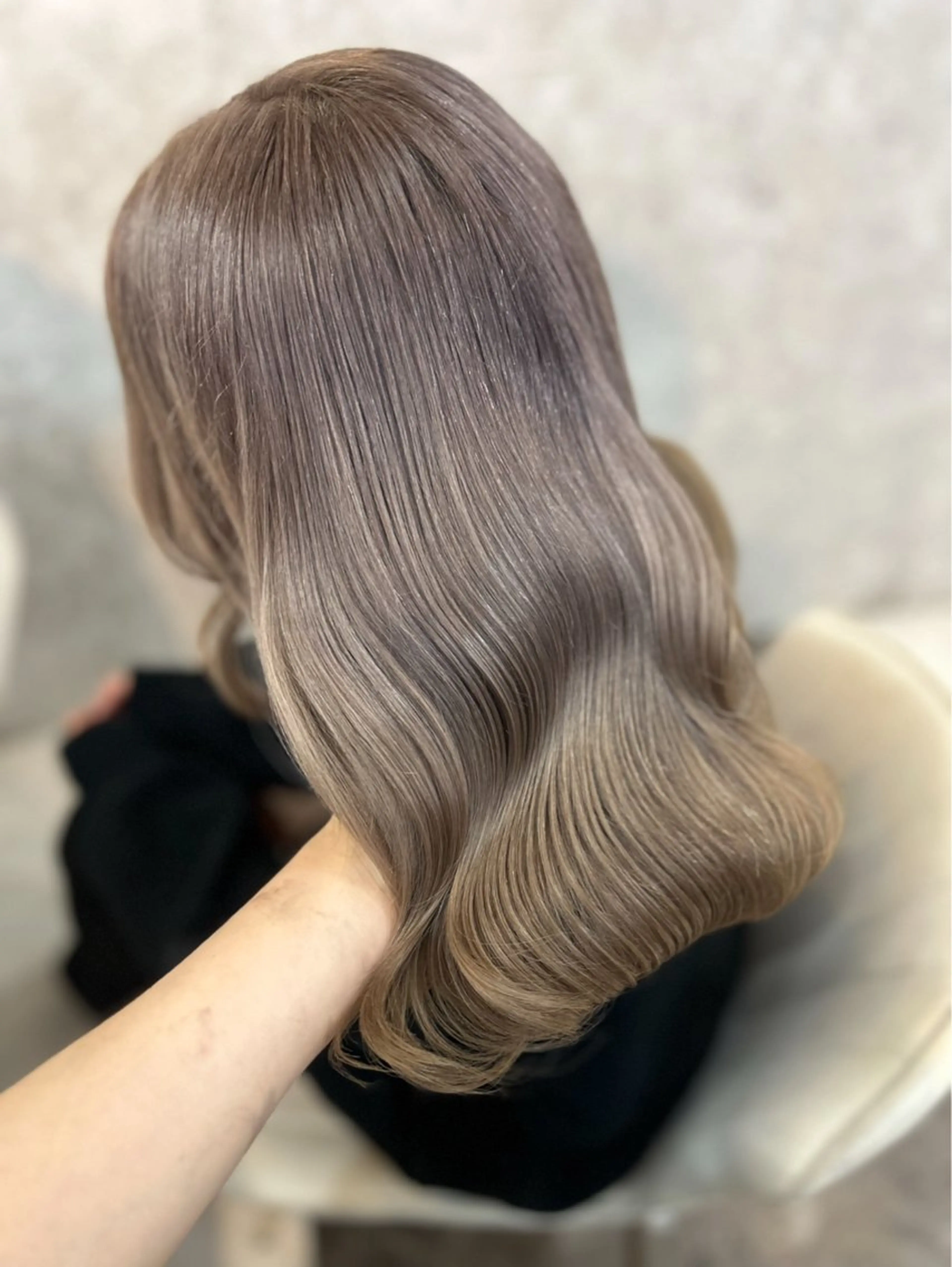 セミロング elubylovis nanaseのヘアスタイル